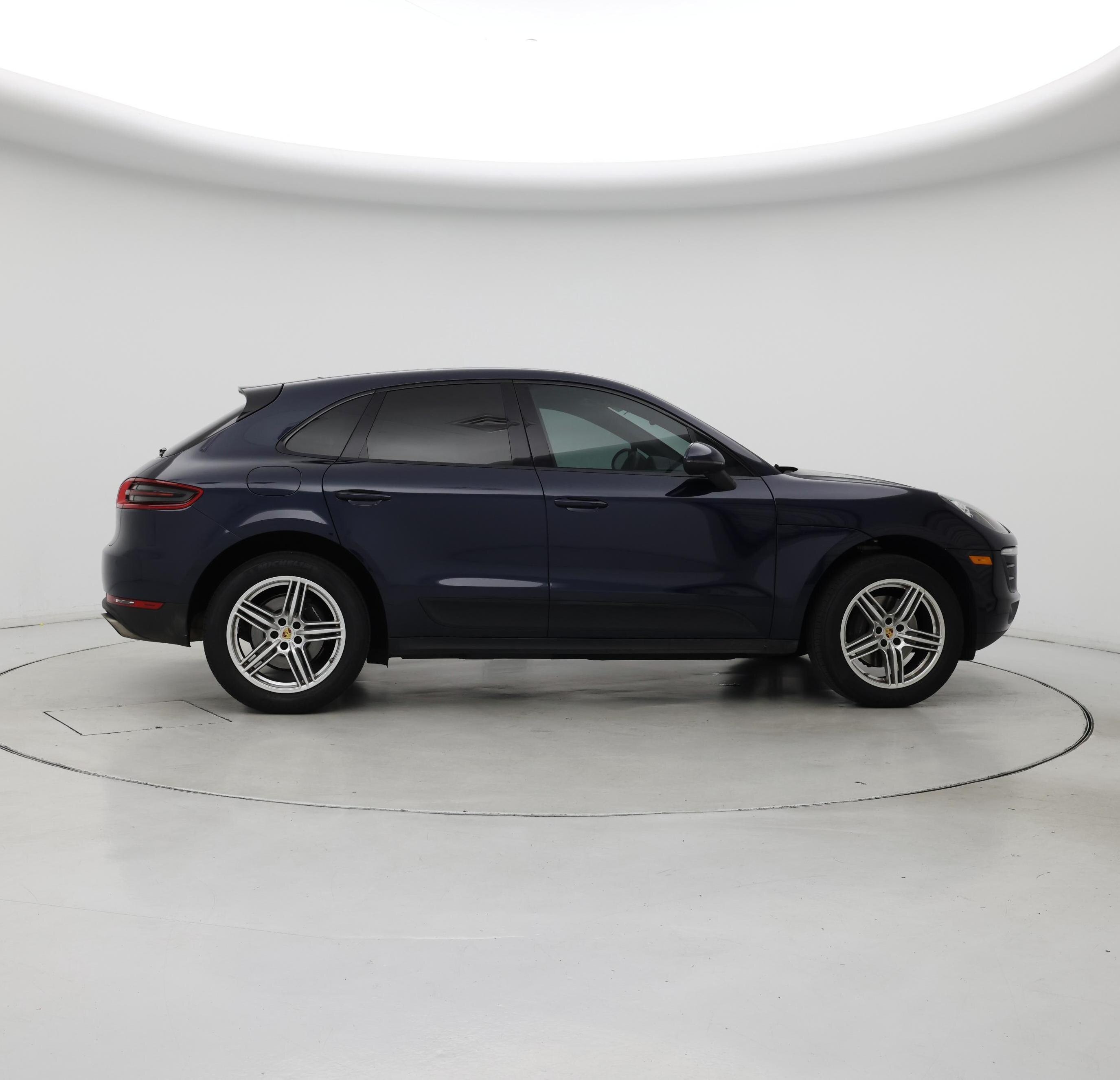 Thumbnail: 2018 Porsche Macan - 7
