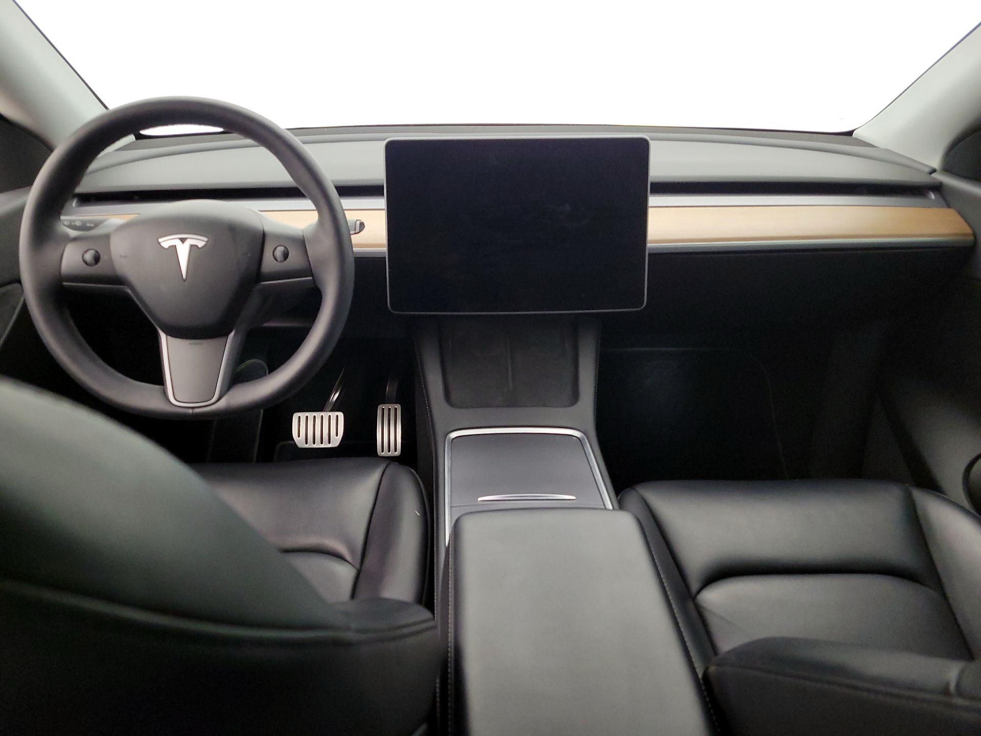 Thumbnail: 2022 Tesla Model Y - 9