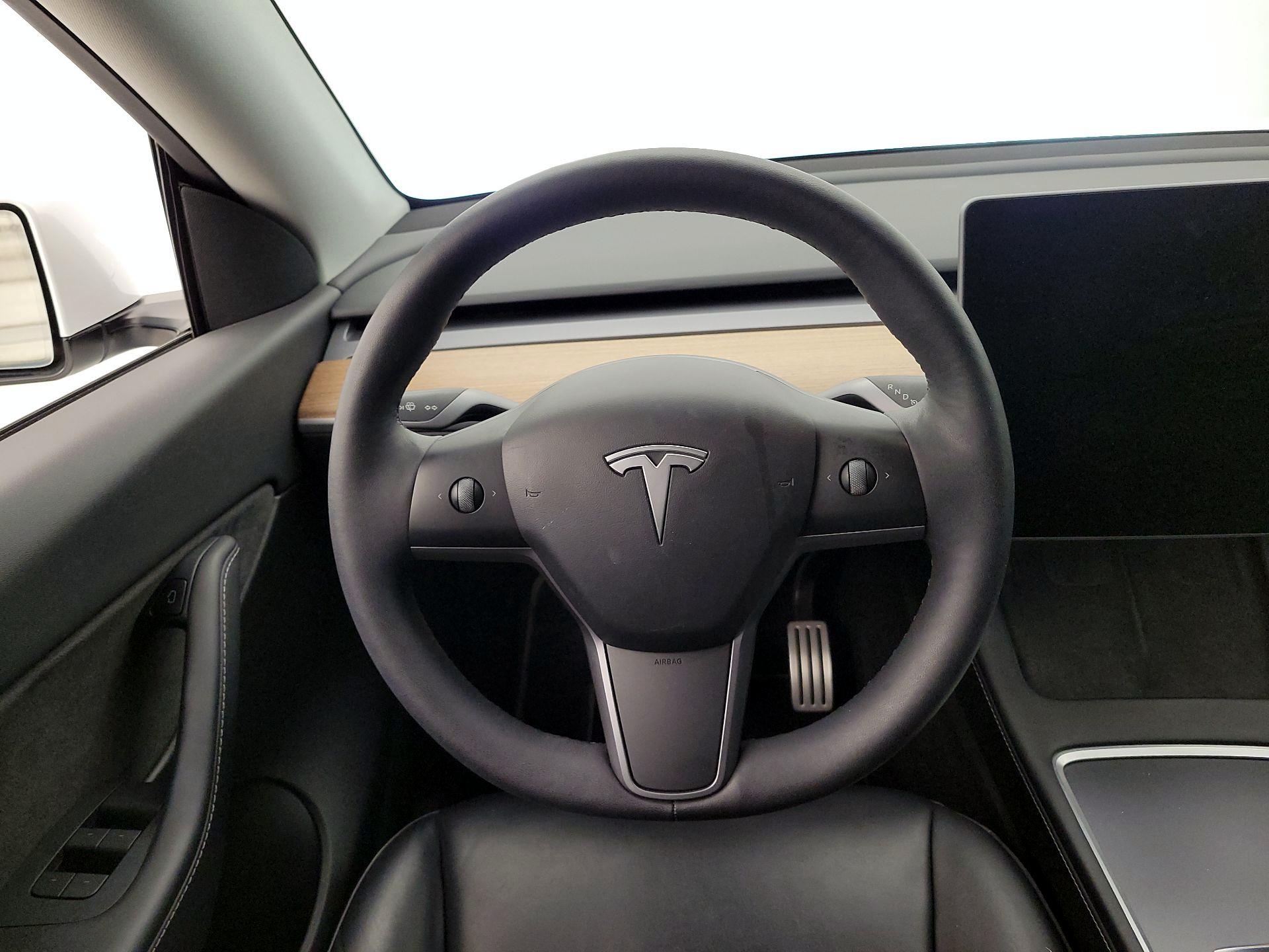 Thumbnail: 2022 Tesla Model Y - 10