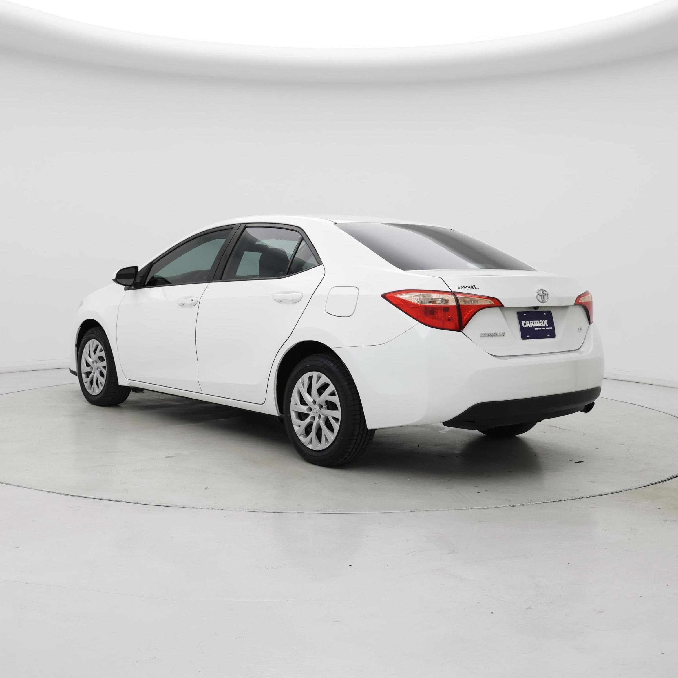 Thumbnail: 2019 Toyota Corolla - 2