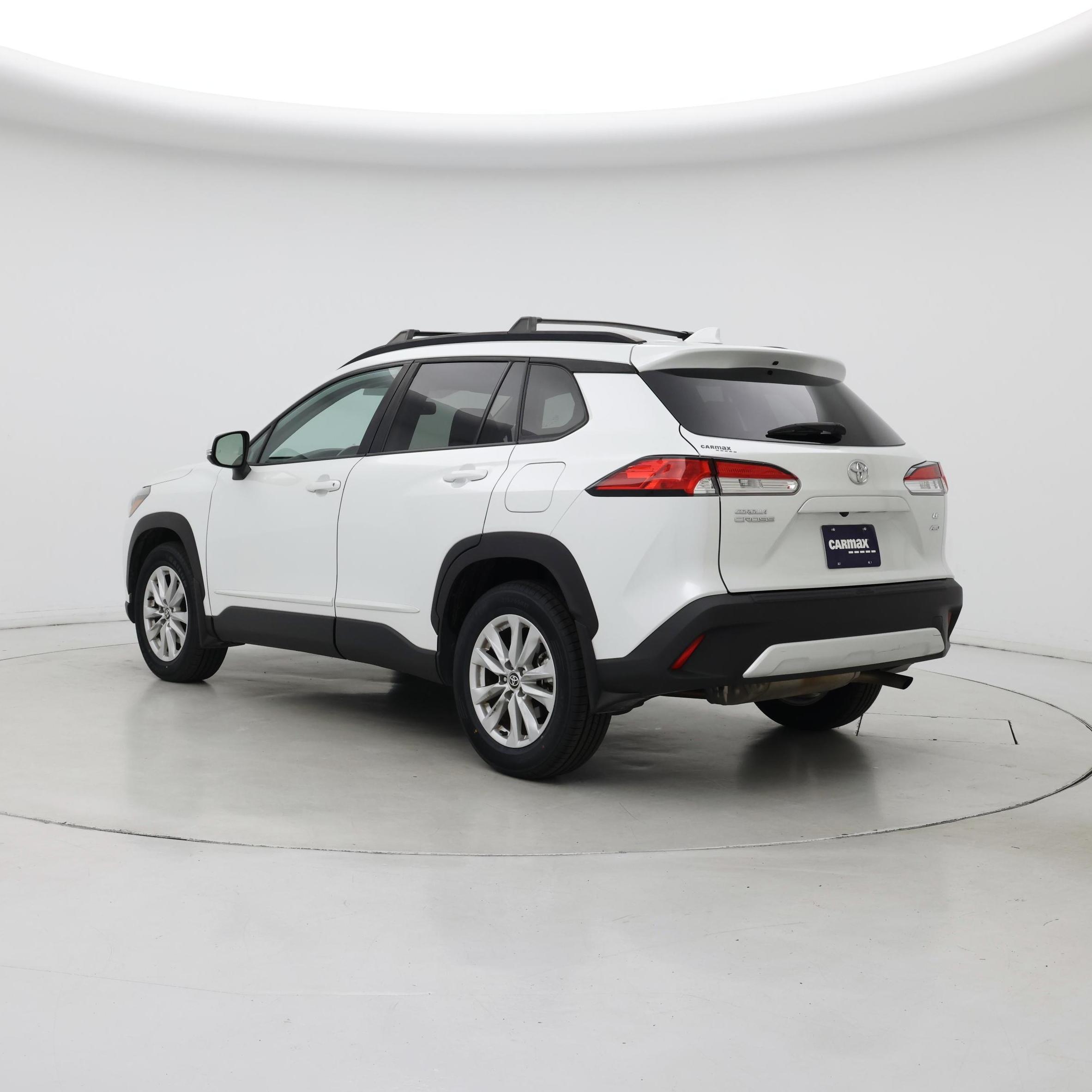 Thumbnail: 2022 Toyota Corolla Cross - 2