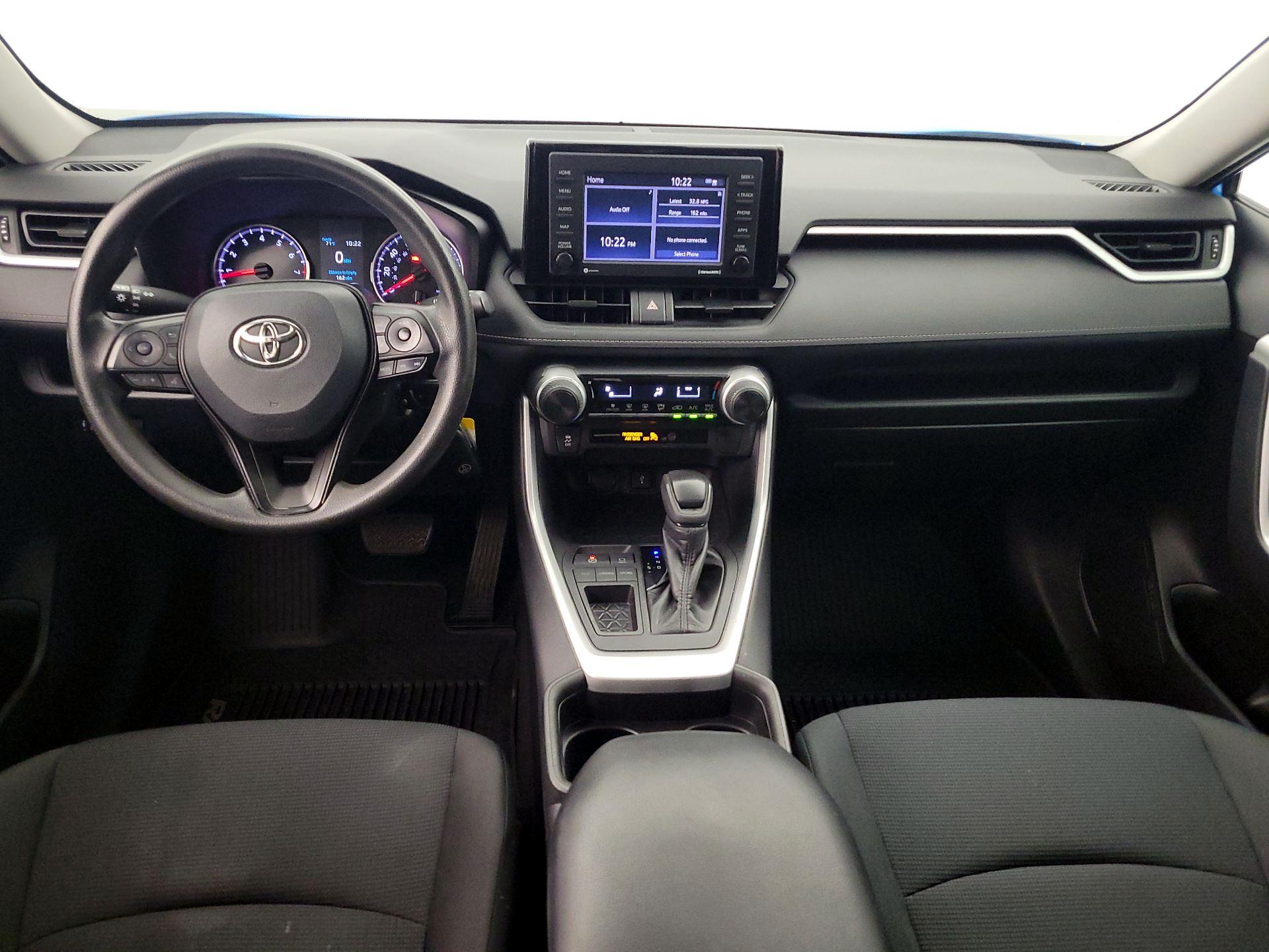 Thumbnail: 2020 Toyota RAV4 - 9