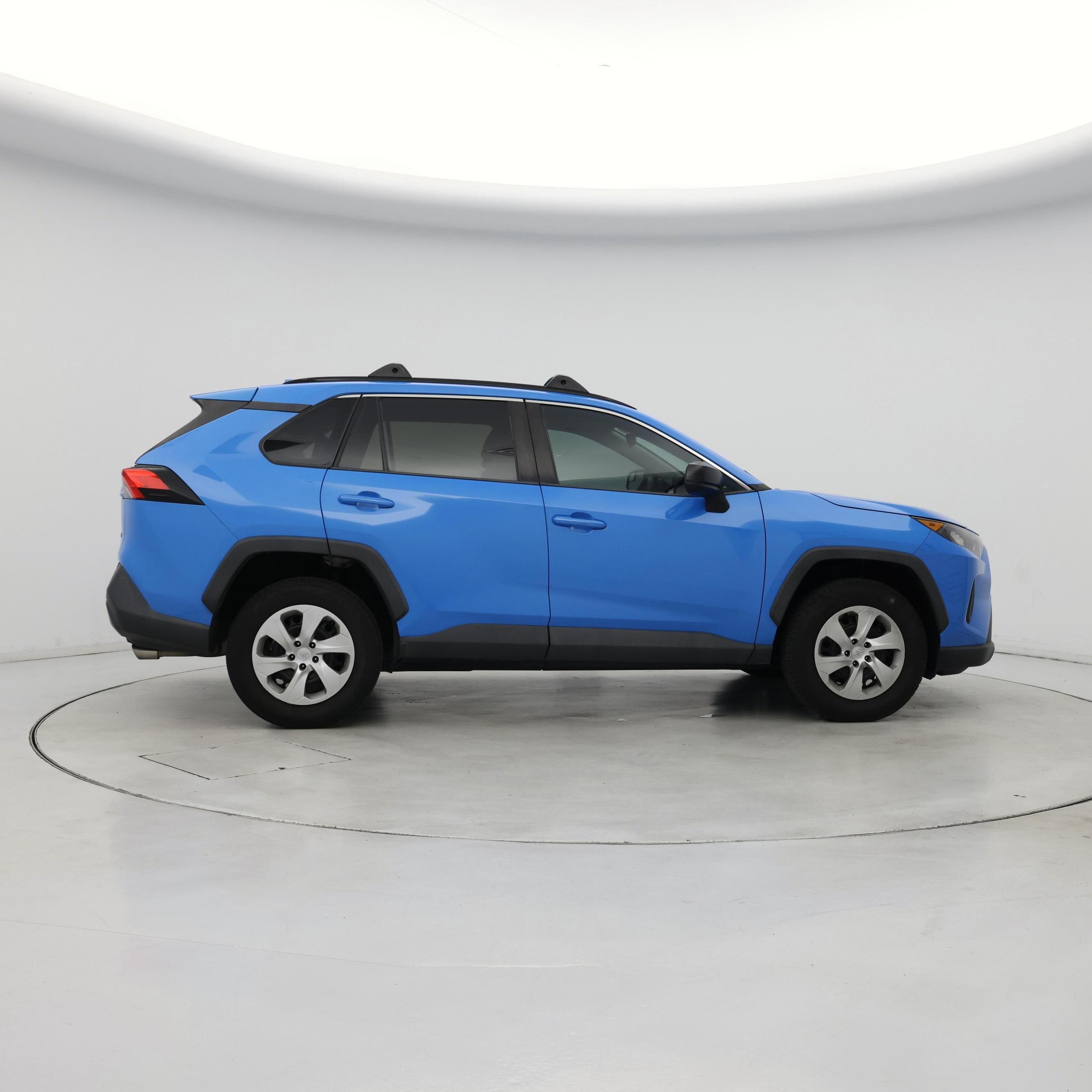 Thumbnail: 2020 Toyota RAV4 - 7