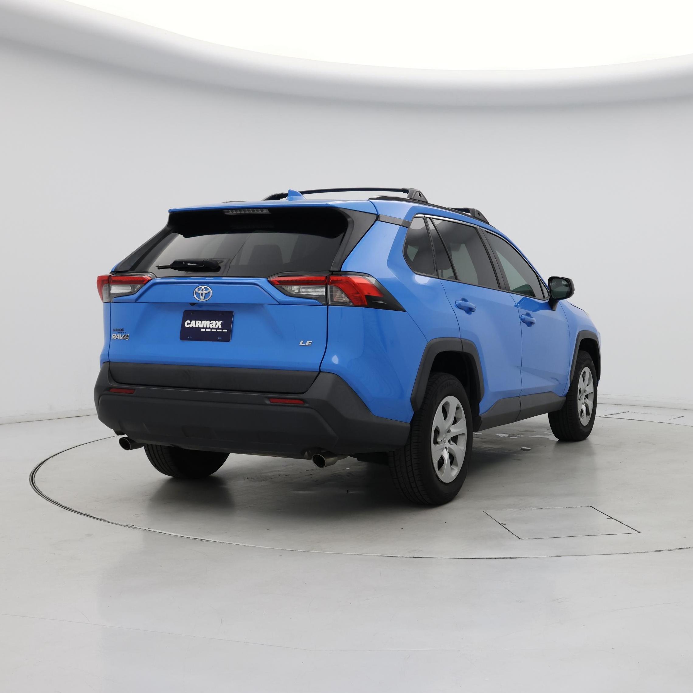Thumbnail: 2020 Toyota RAV4 - 8