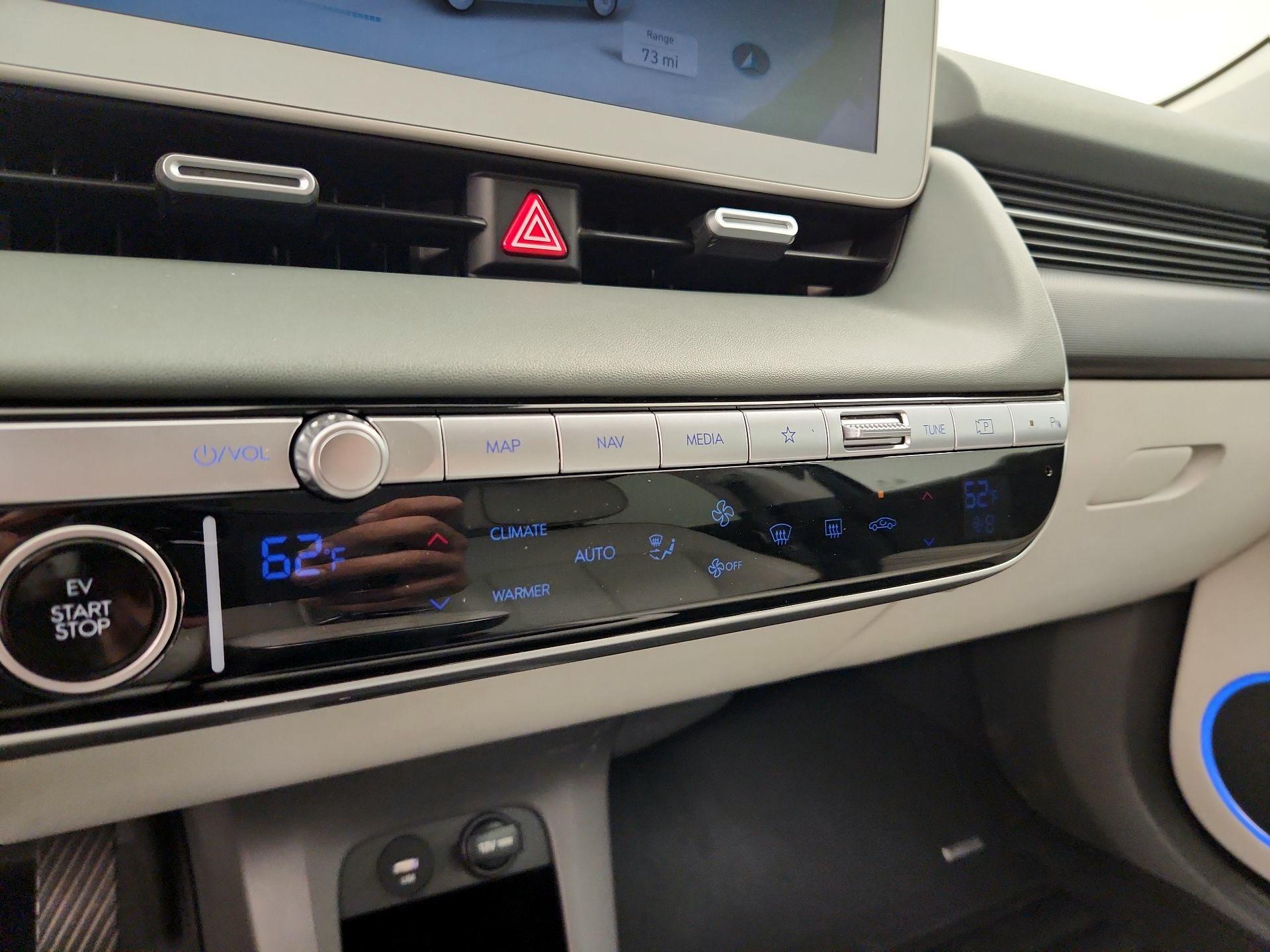 Thumbnail: 2022 Hyundai Ioniq 5 - 14
