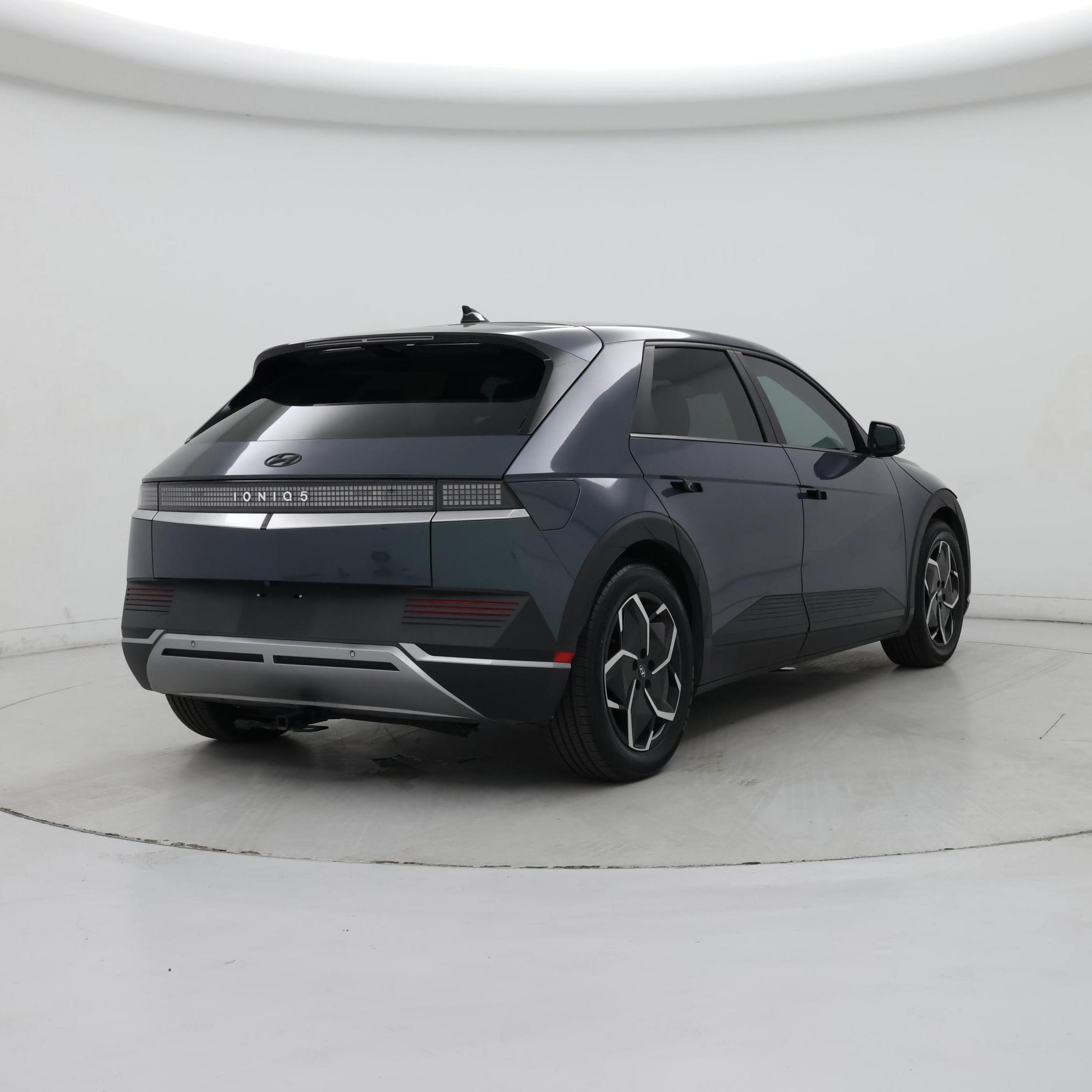 Thumbnail: 2022 Hyundai Ioniq 5 - 8