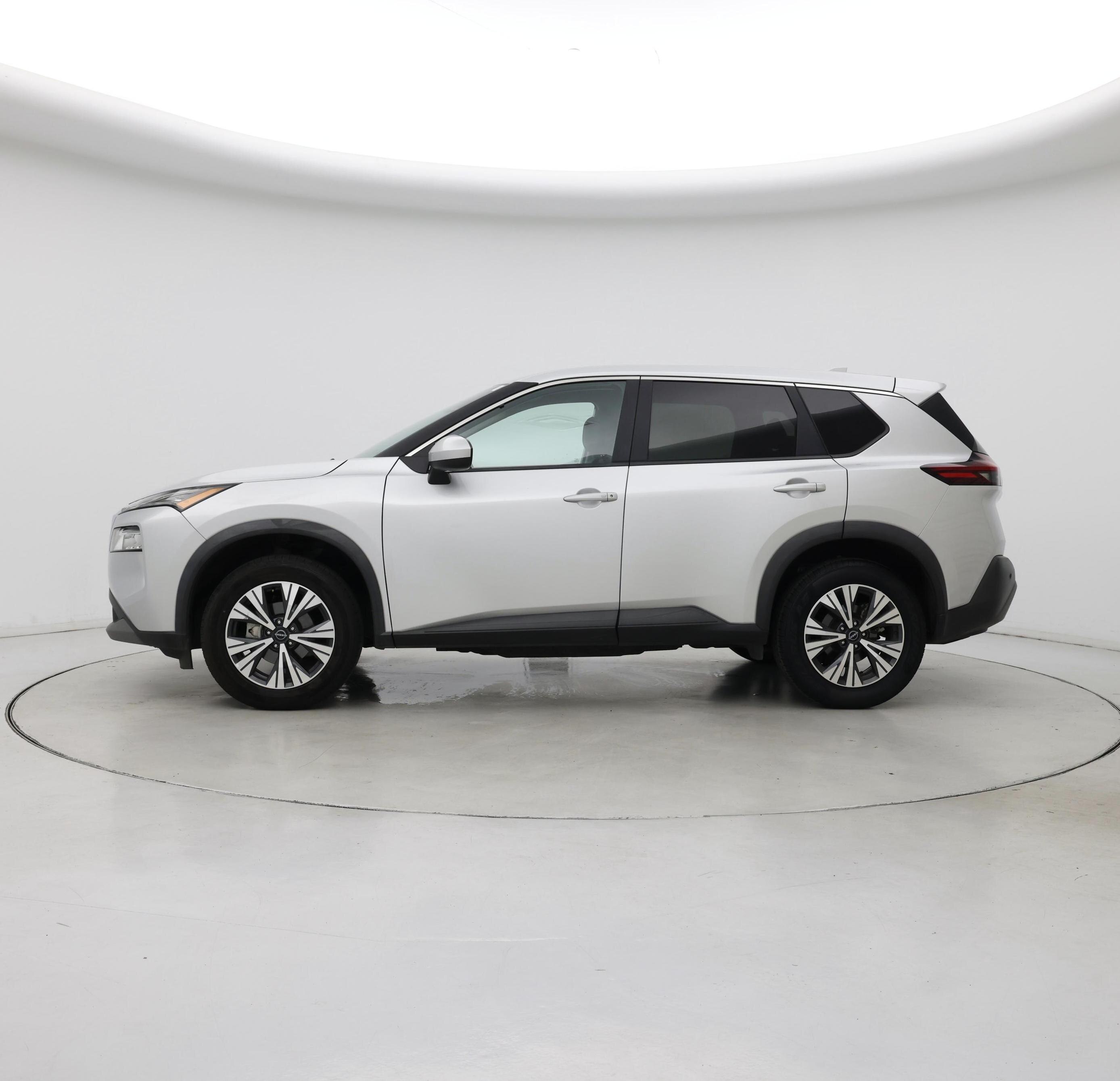 Thumbnail: 2023 Nissan Rogue - 3