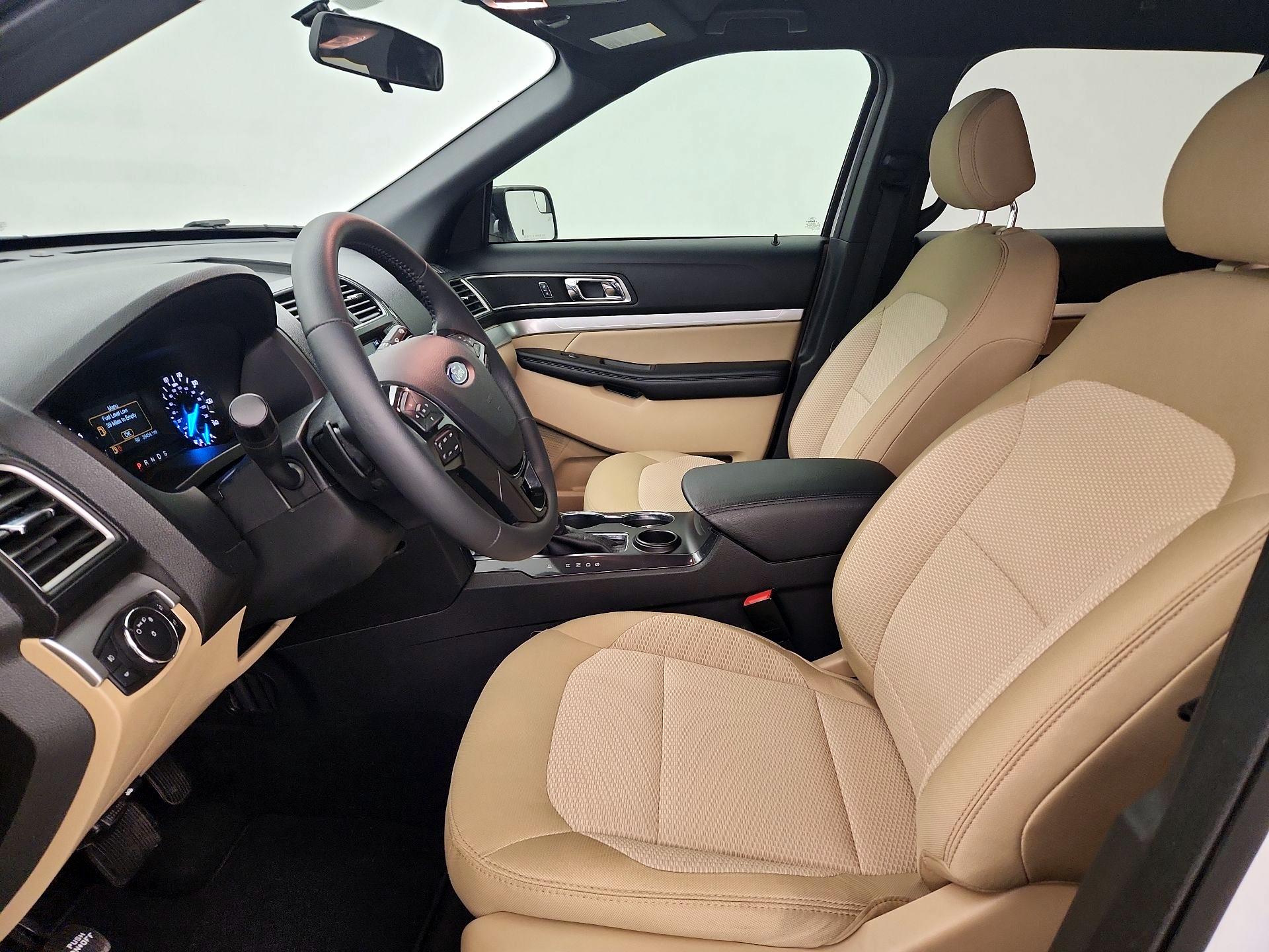 Thumbnail: 2017 Ford Explorer - 11
