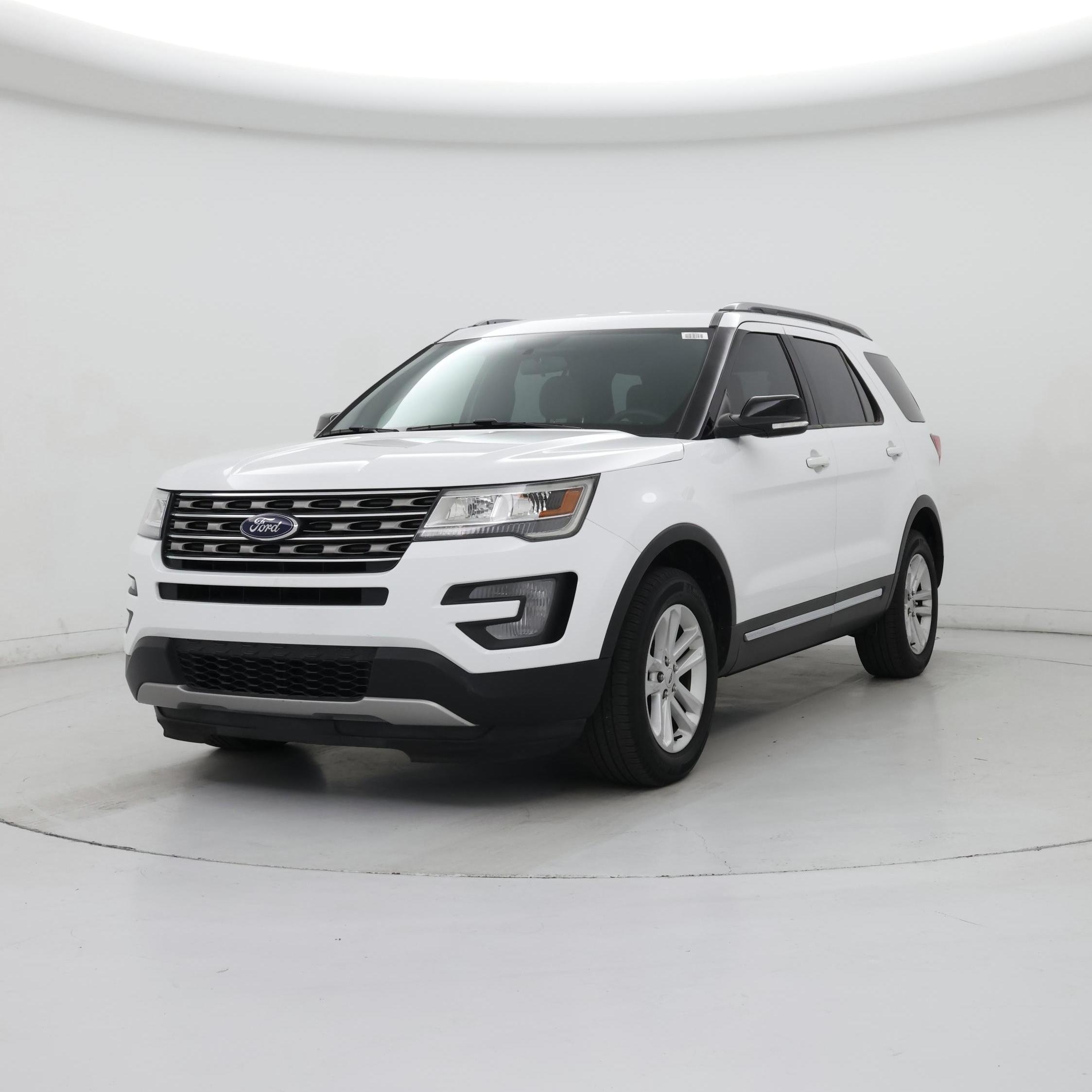 Thumbnail: 2017 Ford Explorer - 4