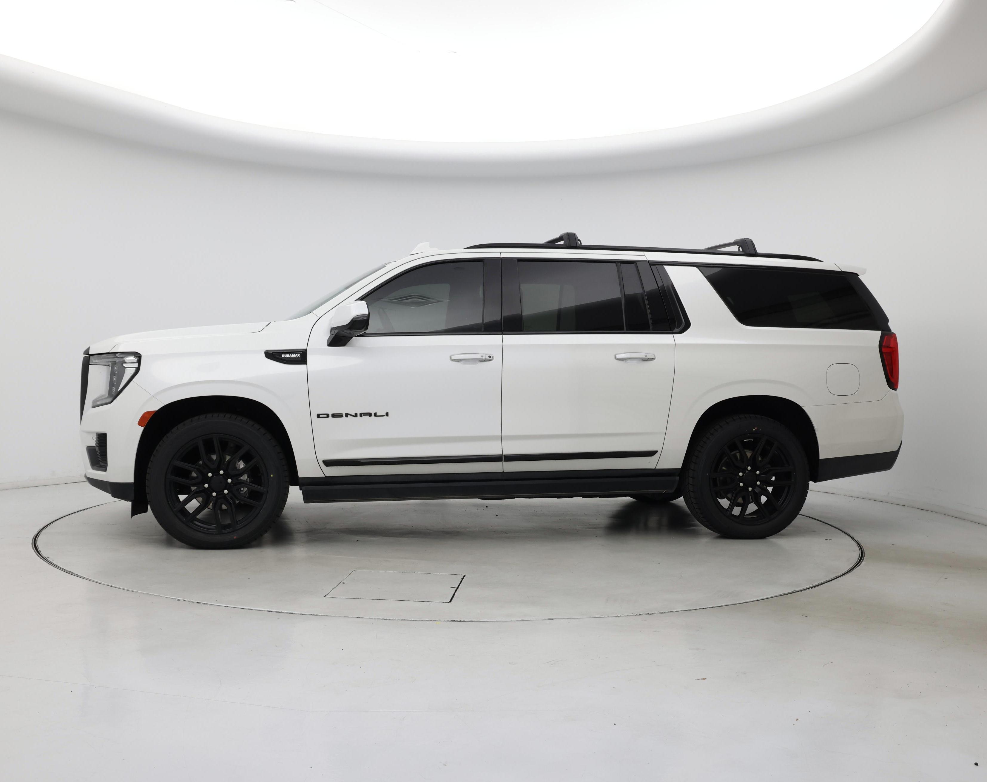 Thumbnail: 2021 GMC Yukon XL - 3