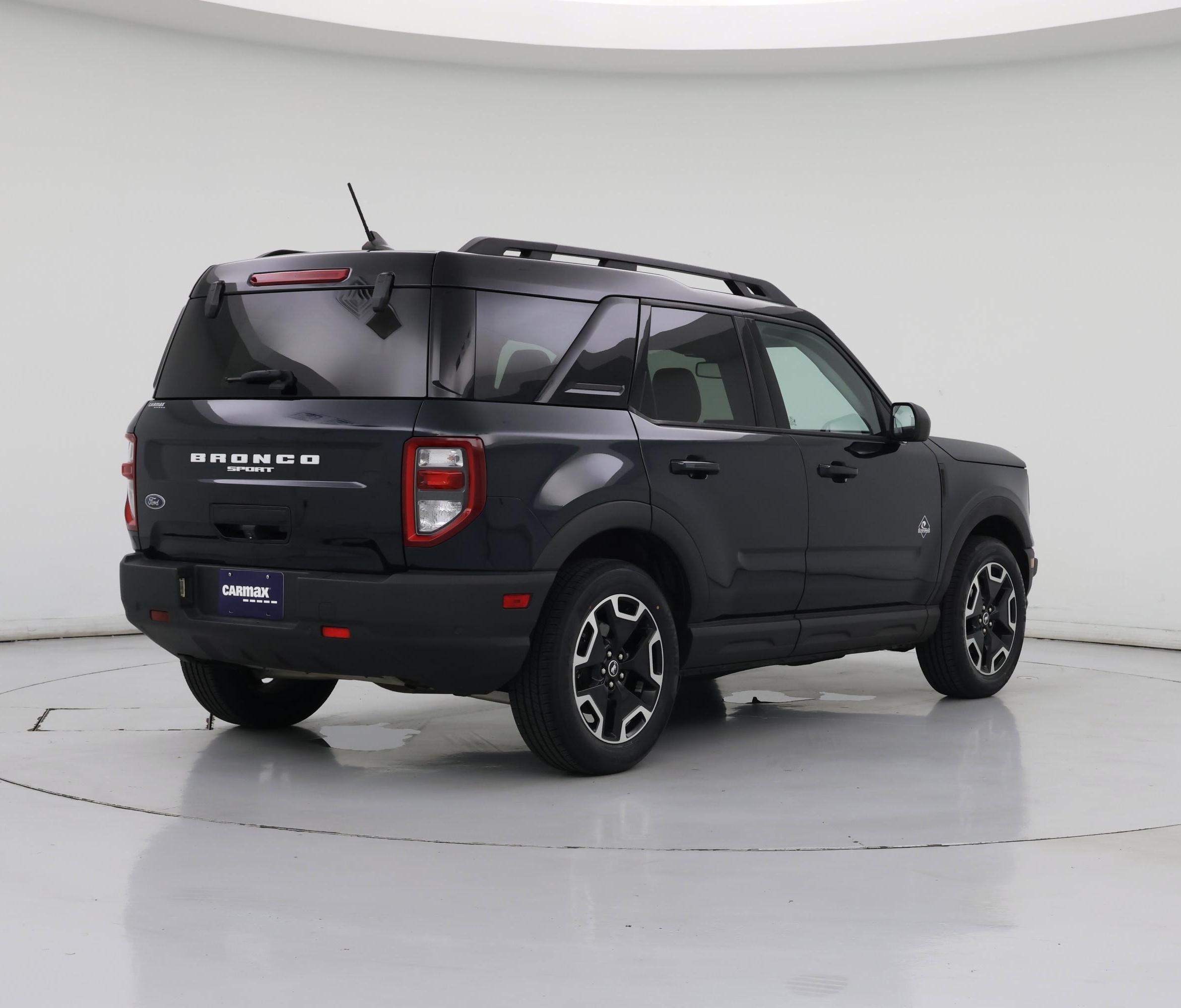 Thumbnail: 2022 Ford Bronco Sport - 8