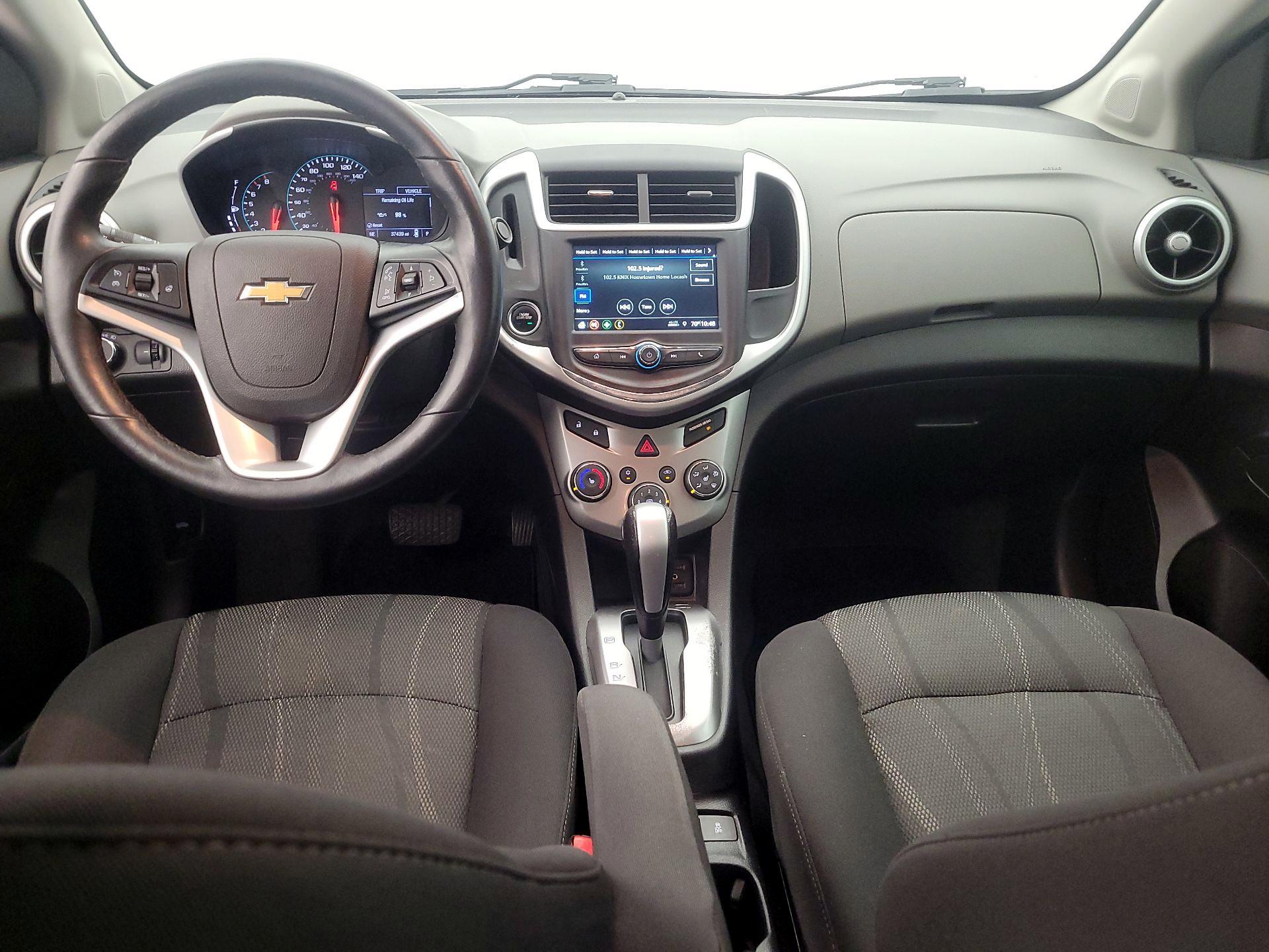 Thumbnail: 2019 Chevrolet Sonic - 9
