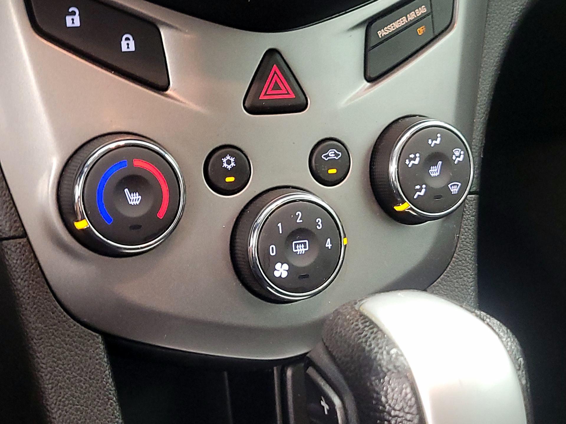 Thumbnail: 2019 Chevrolet Sonic - 16