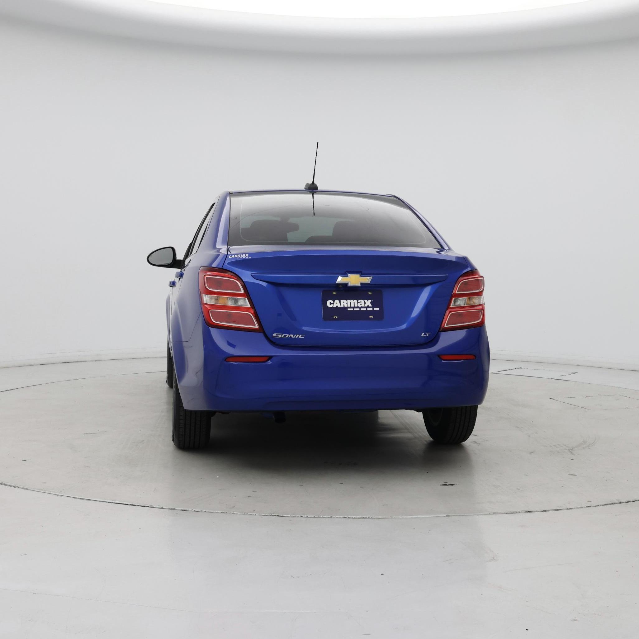 Thumbnail: 2019 Chevrolet Sonic - 6