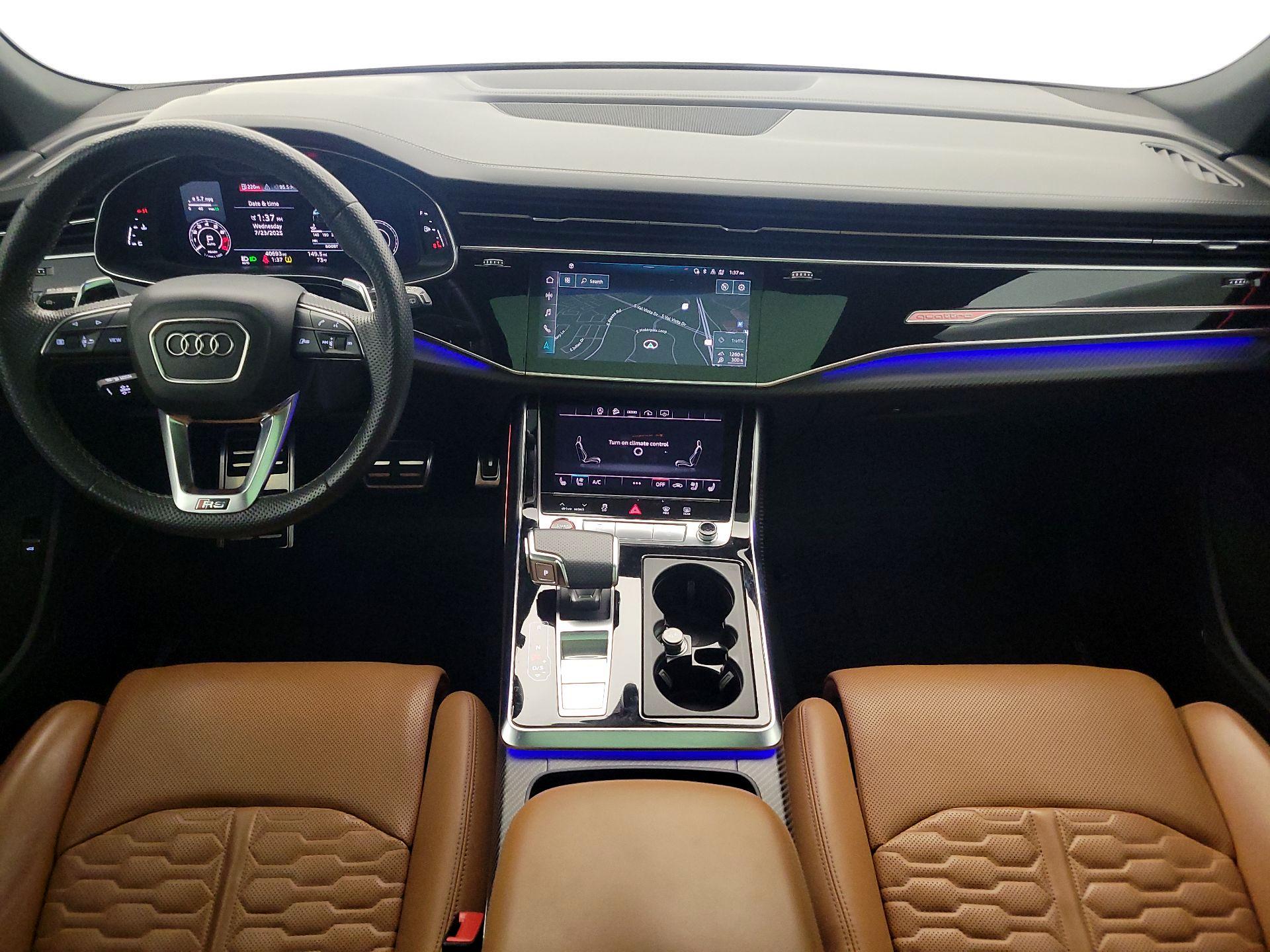 Thumbnail: 2022 Audi RS Q8 - 9