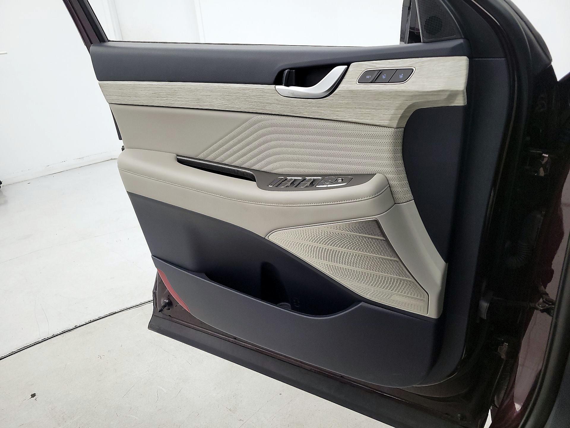 Thumbnail: 2023 Hyundai Palisade - 12