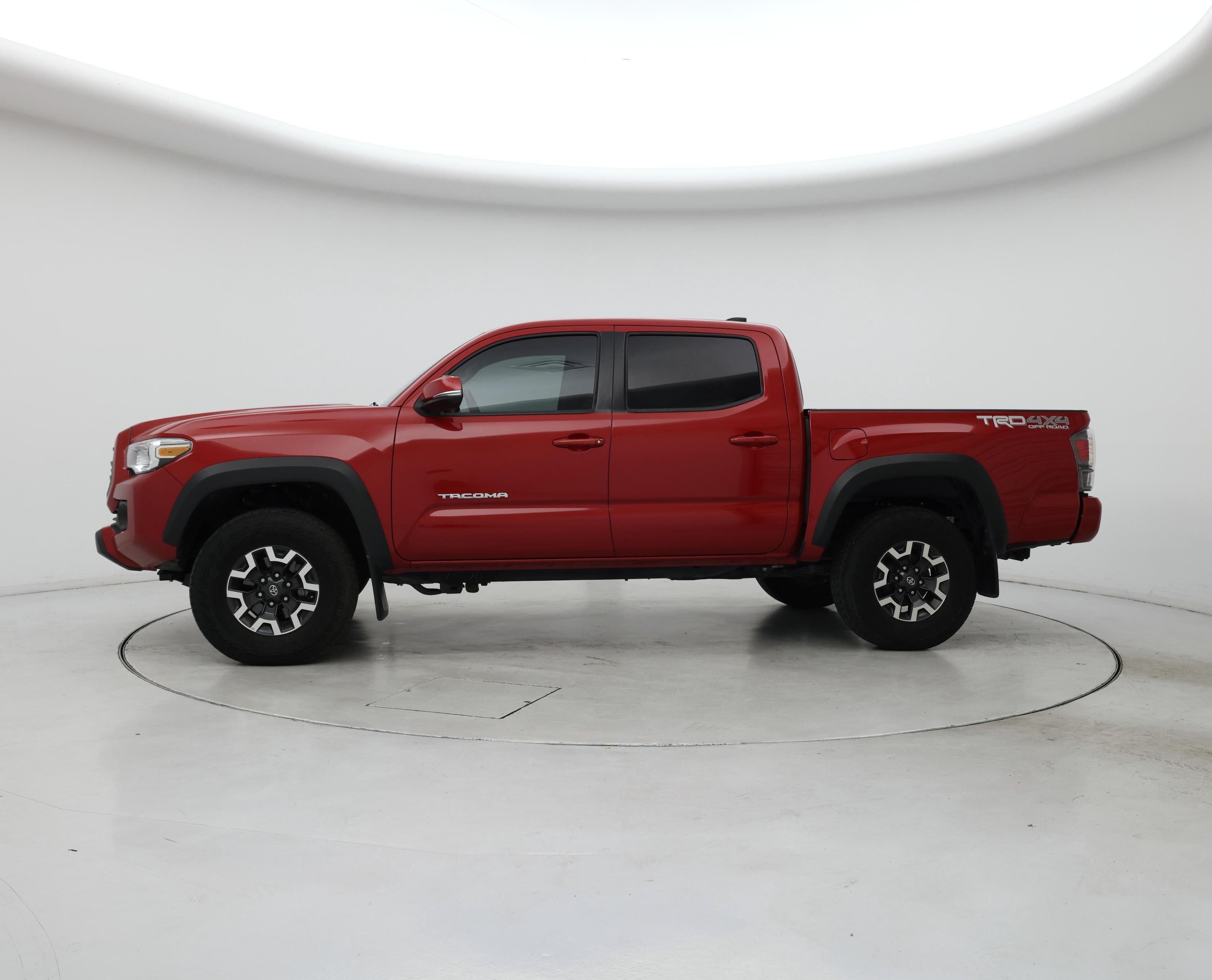 Thumbnail: 2023 Toyota Tacoma - 3