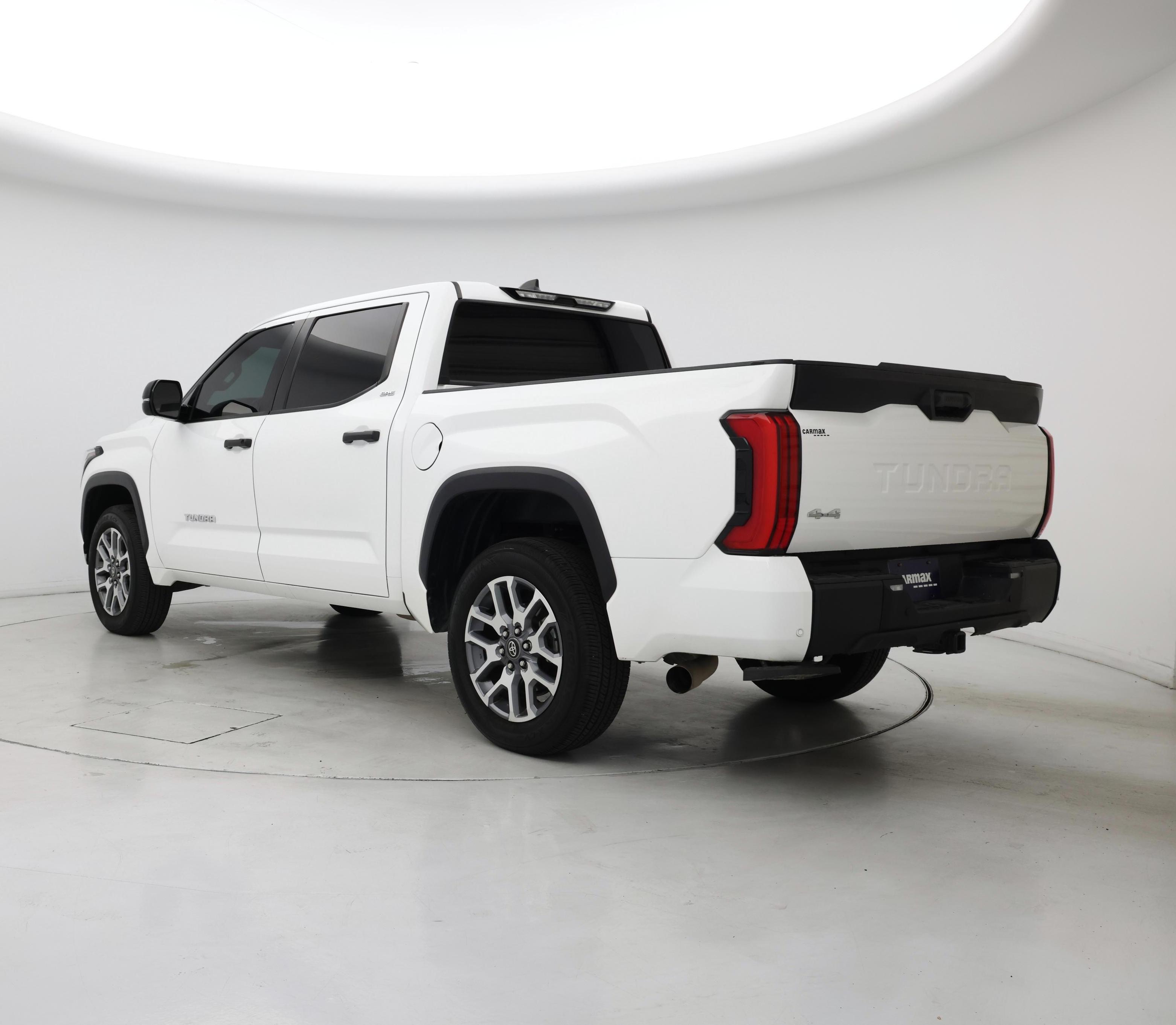 Thumbnail: 2024 Toyota Tundra - 2