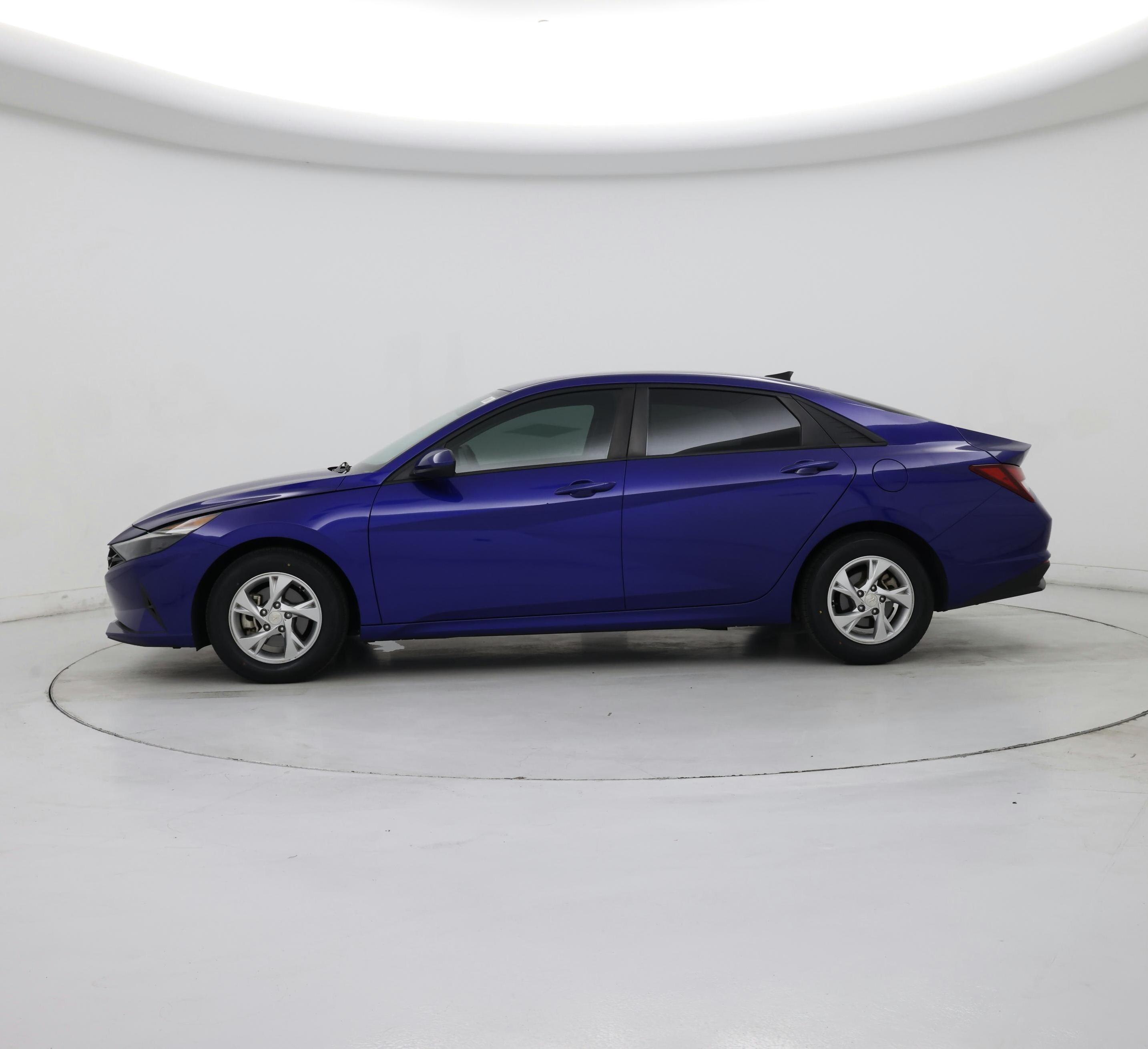 Thumbnail: 2023 Hyundai Elantra - 3