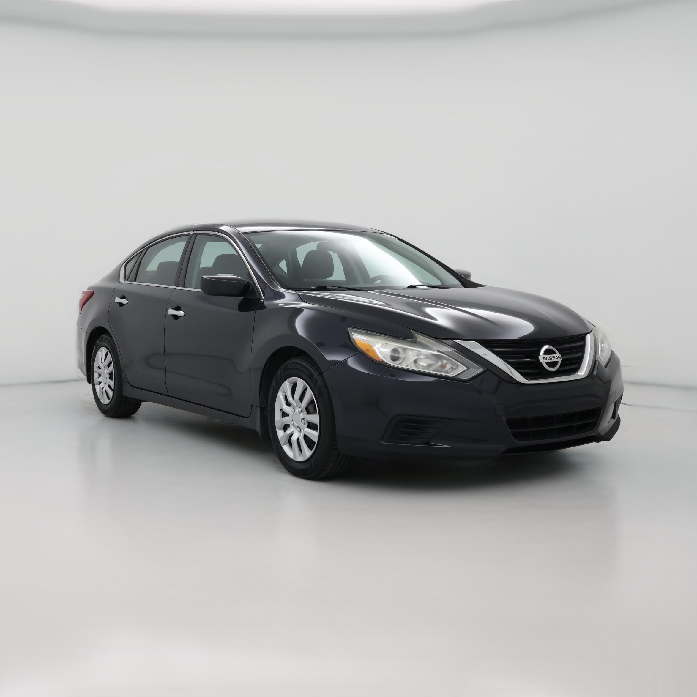 Thumbnail: 2018 Nissan Altima - 1