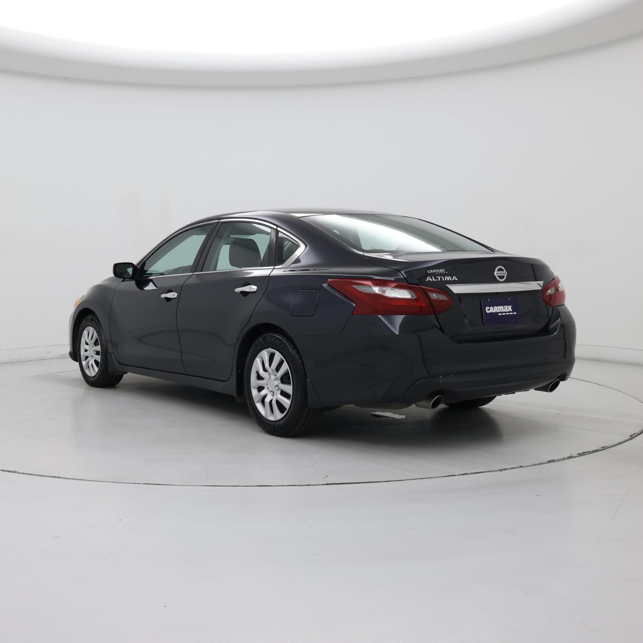 Thumbnail: 2018 Nissan Altima - 2