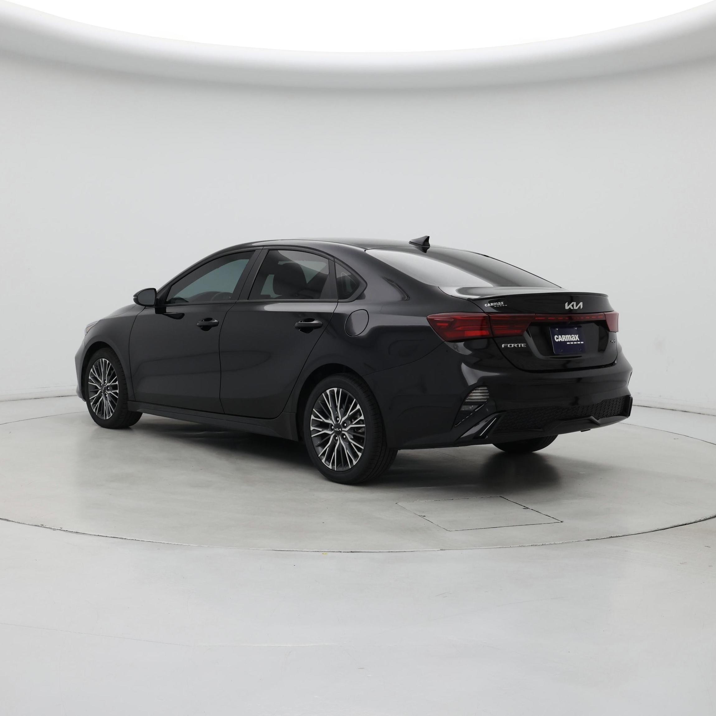 Thumbnail: 2022 Kia Forte - 2