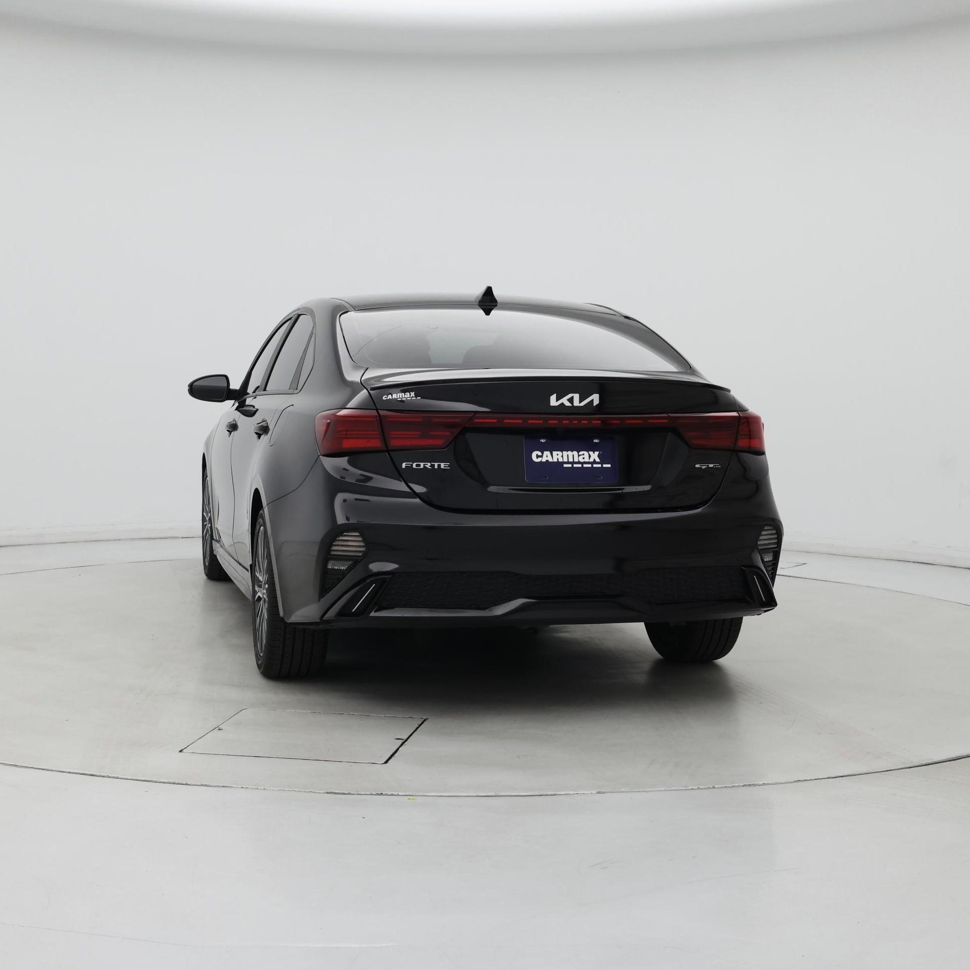 Thumbnail: 2022 Kia Forte - 6