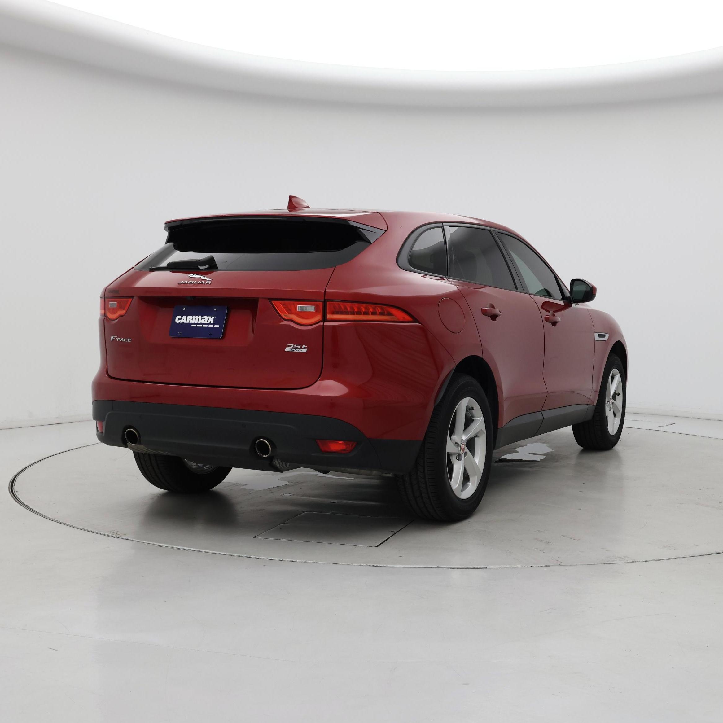 Thumbnail: 2017 Jaguar F-Pace - 8