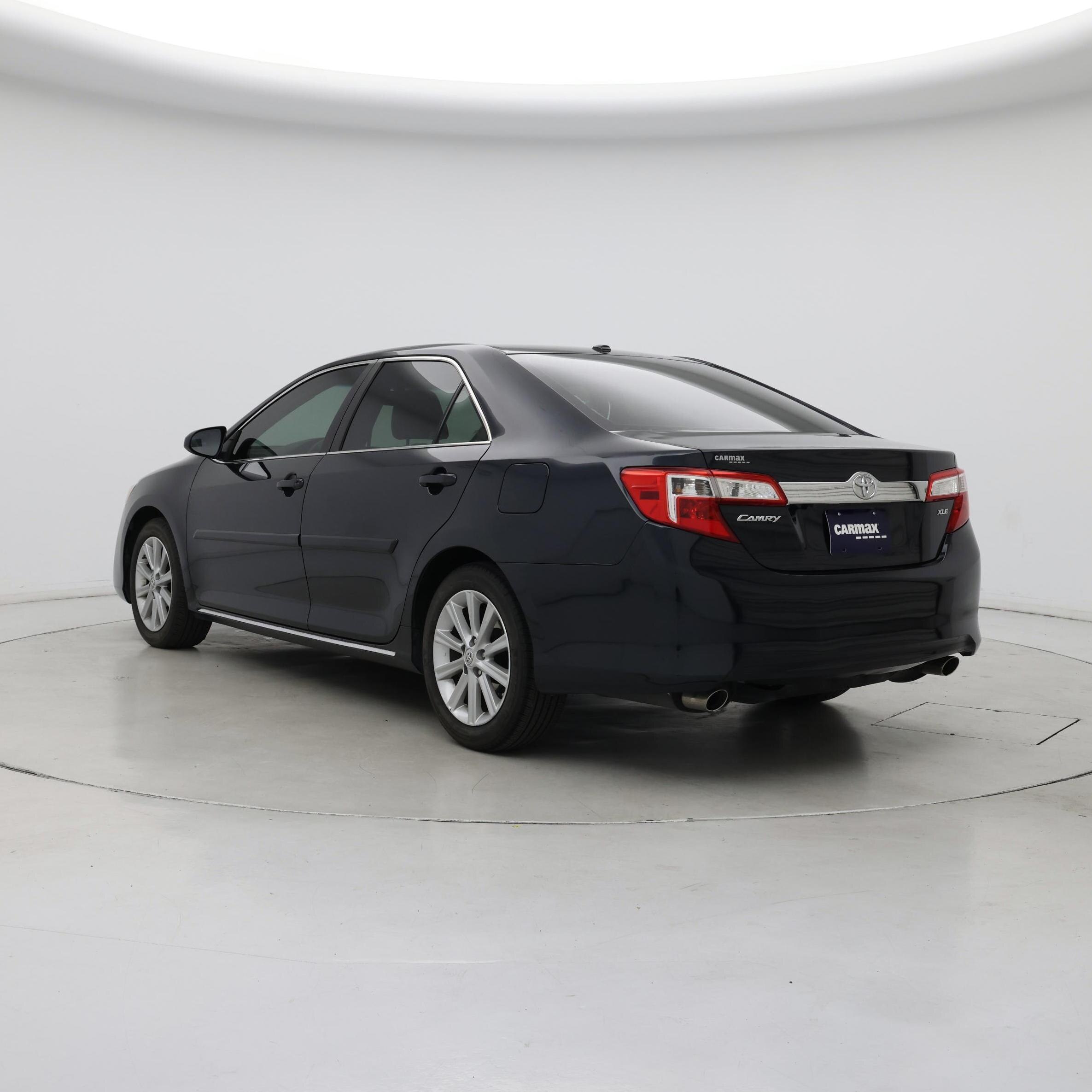 Thumbnail: 2013 Toyota Camry - 2