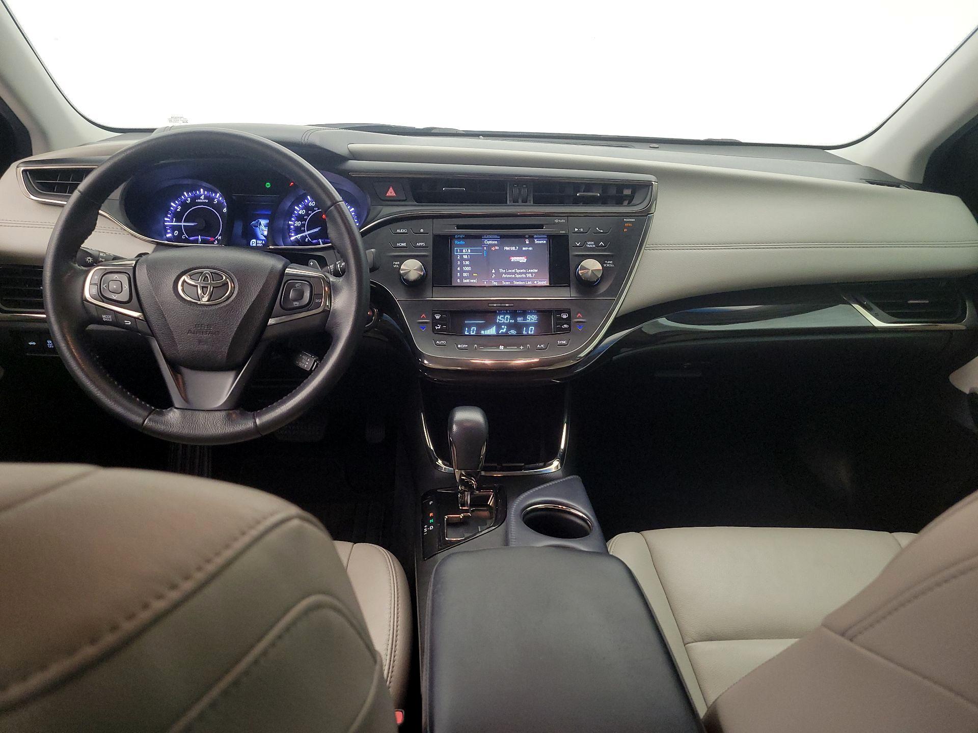 Thumbnail: 2015 Toyota Avalon - 9