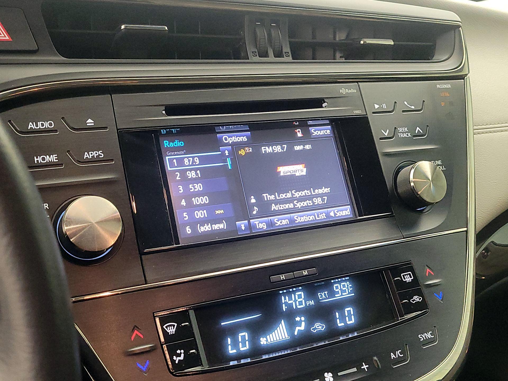 Thumbnail: 2015 Toyota Avalon - 15
