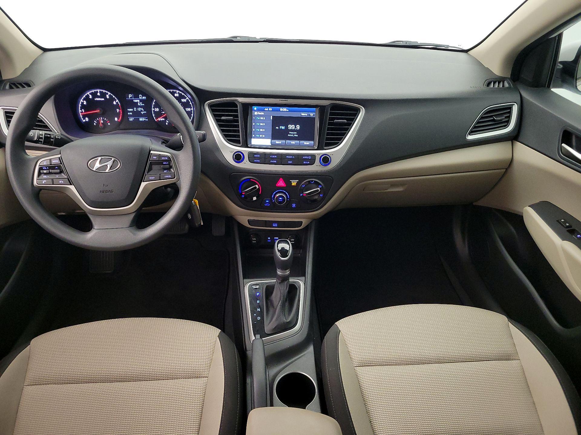 Thumbnail: 2022 Hyundai Accent - 9