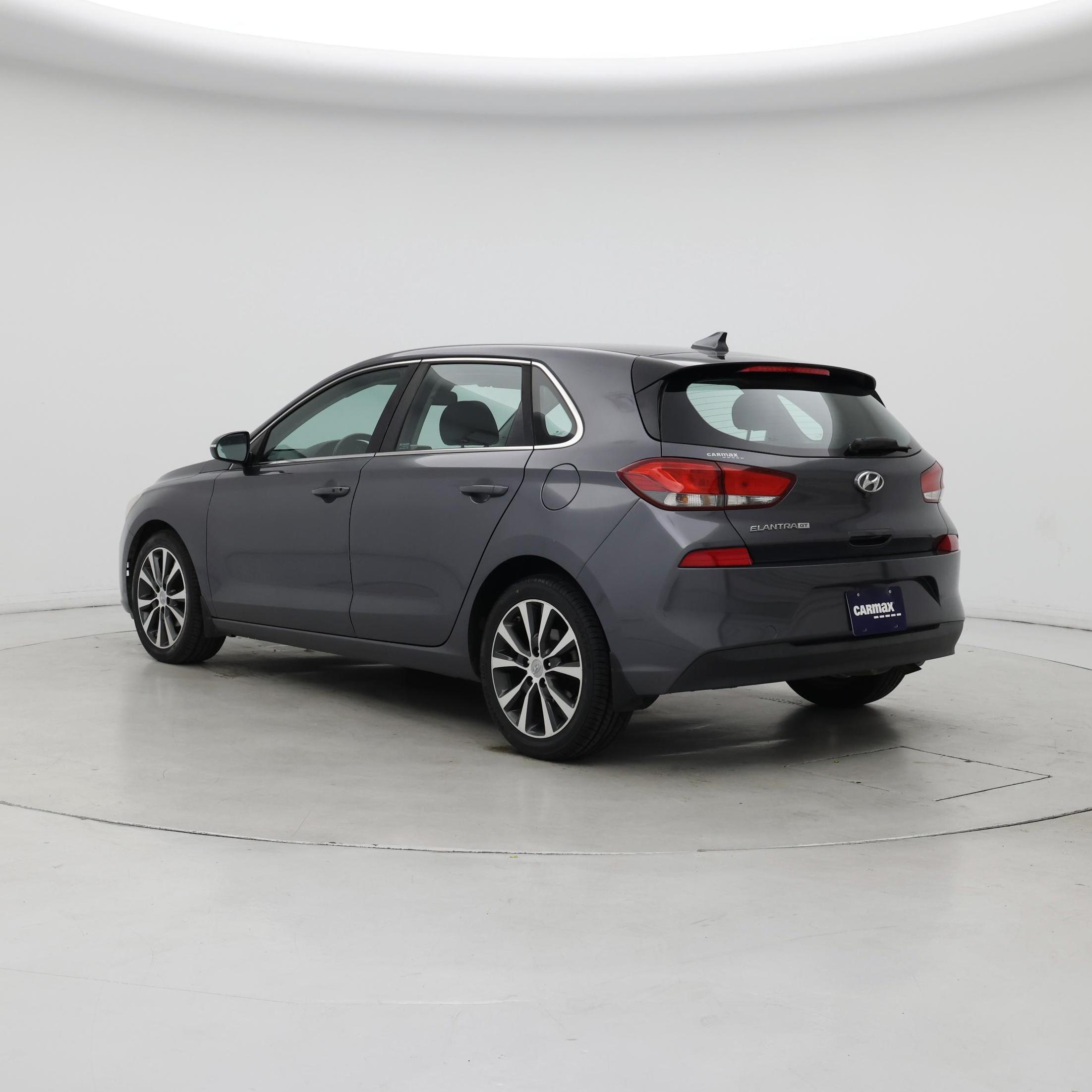 Thumbnail: 2018 Hyundai Elantra - 2