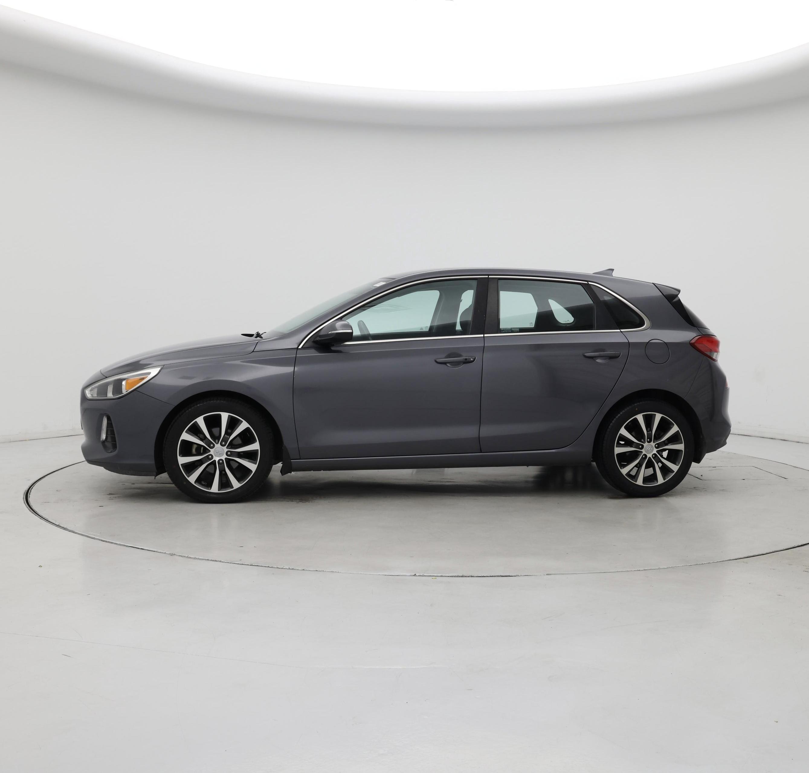 Thumbnail: 2018 Hyundai Elantra - 3