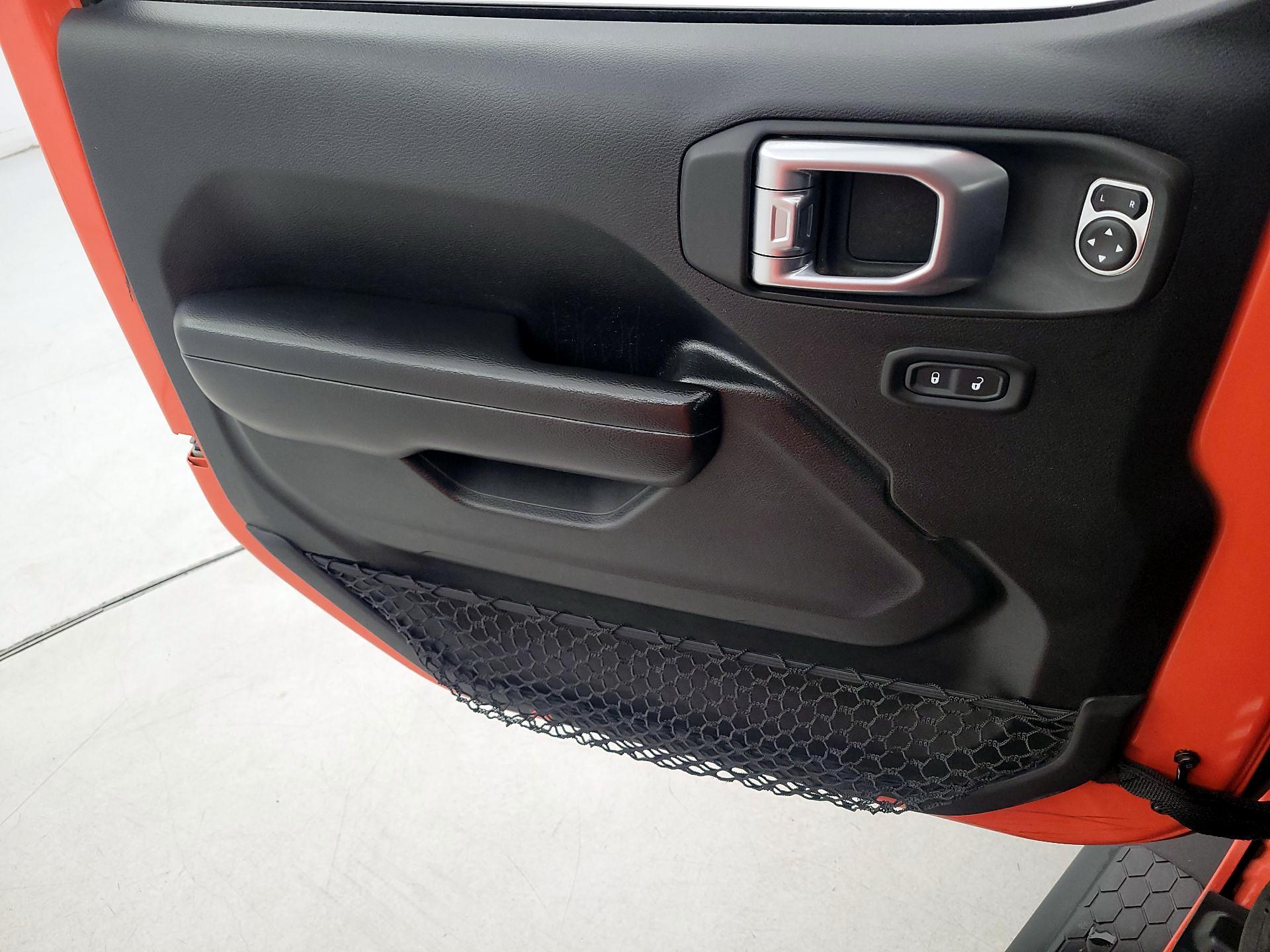 Thumbnail: 2020 Jeep Wrangler - 12