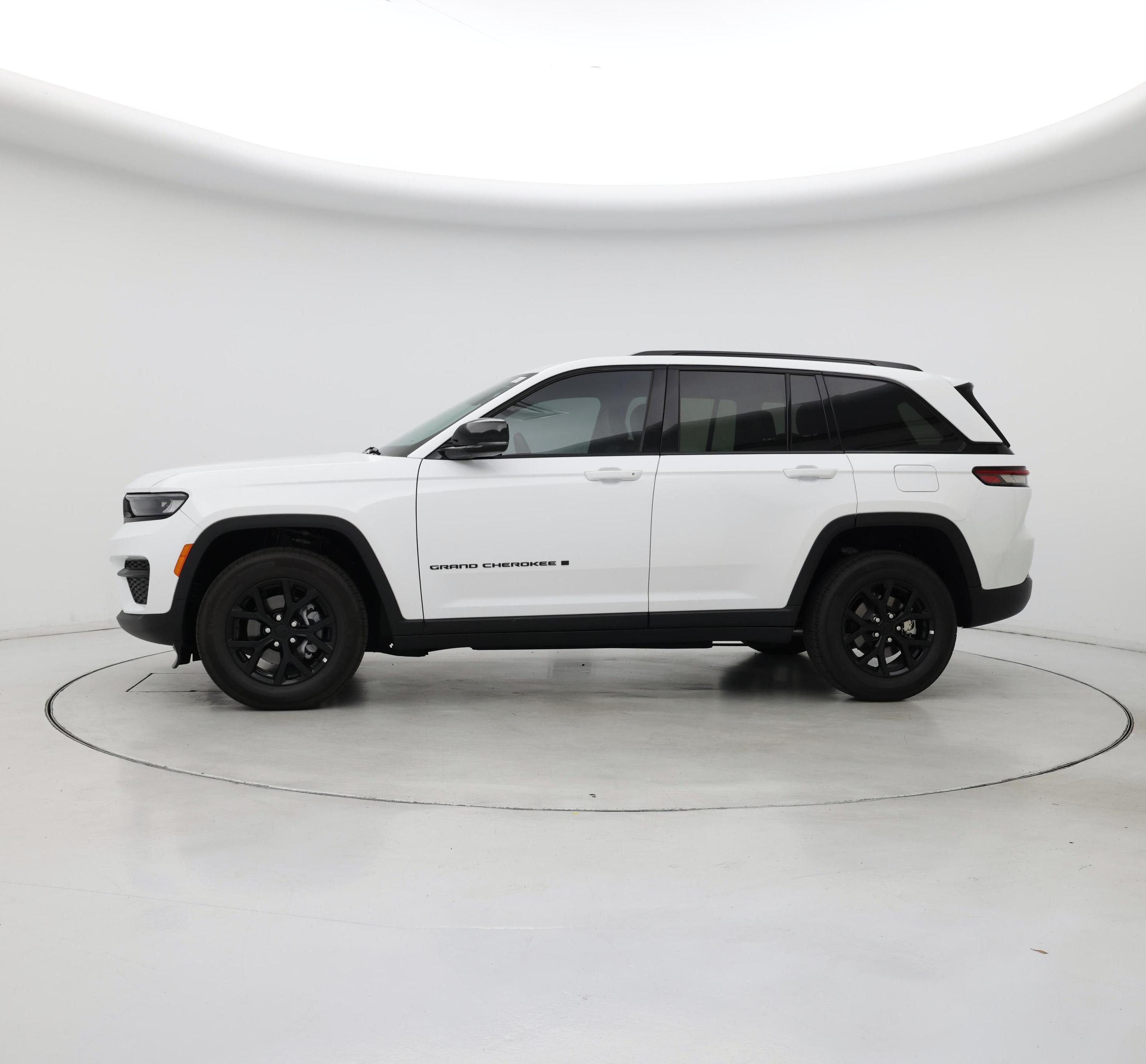 Thumbnail: 2025 Jeep Grand Cherokee - 3