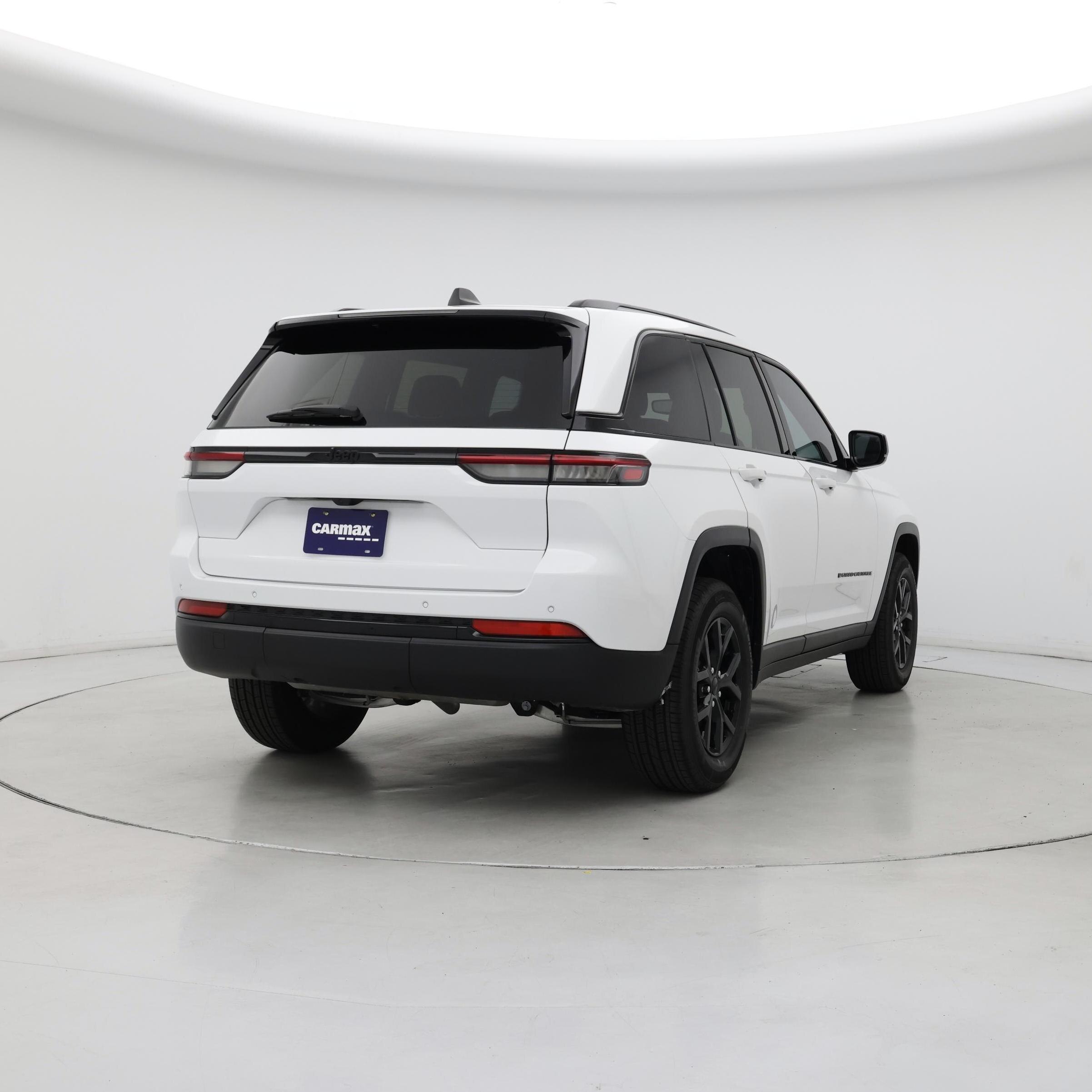 Thumbnail: 2025 Jeep Grand Cherokee - 8