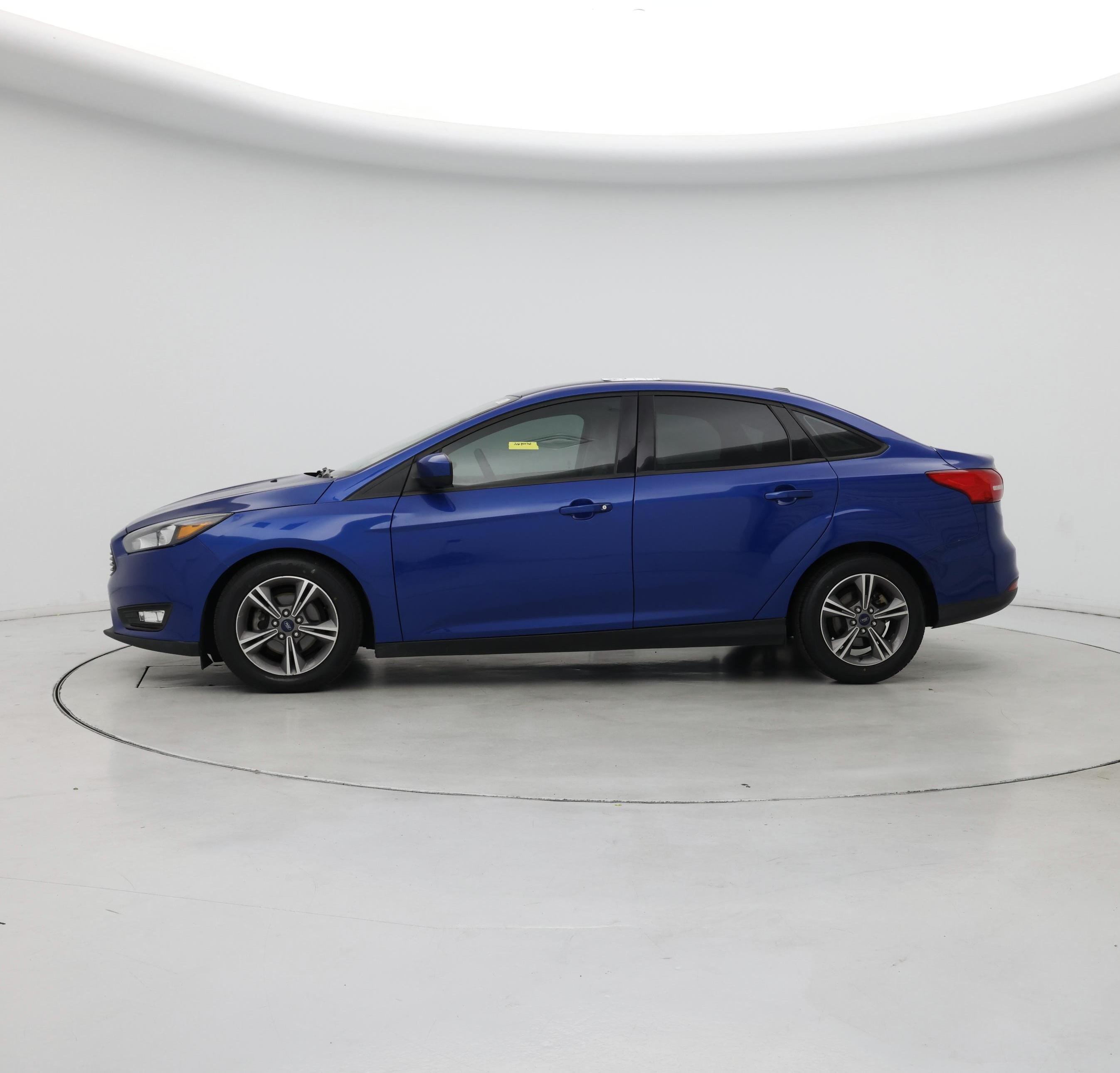 Thumbnail: 2018 Ford Focus - 3