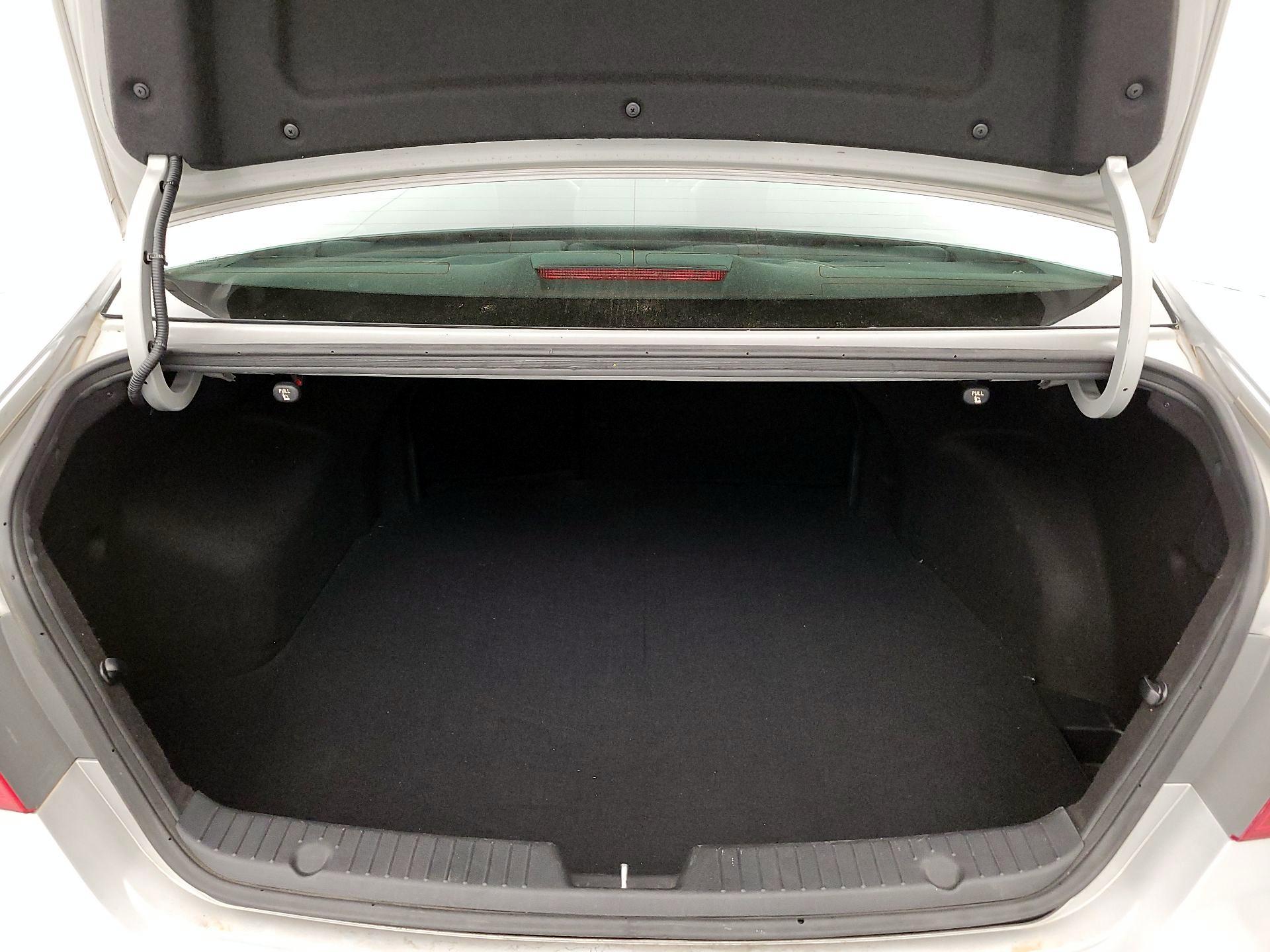 Thumbnail: 2013 Hyundai Sonata - 20