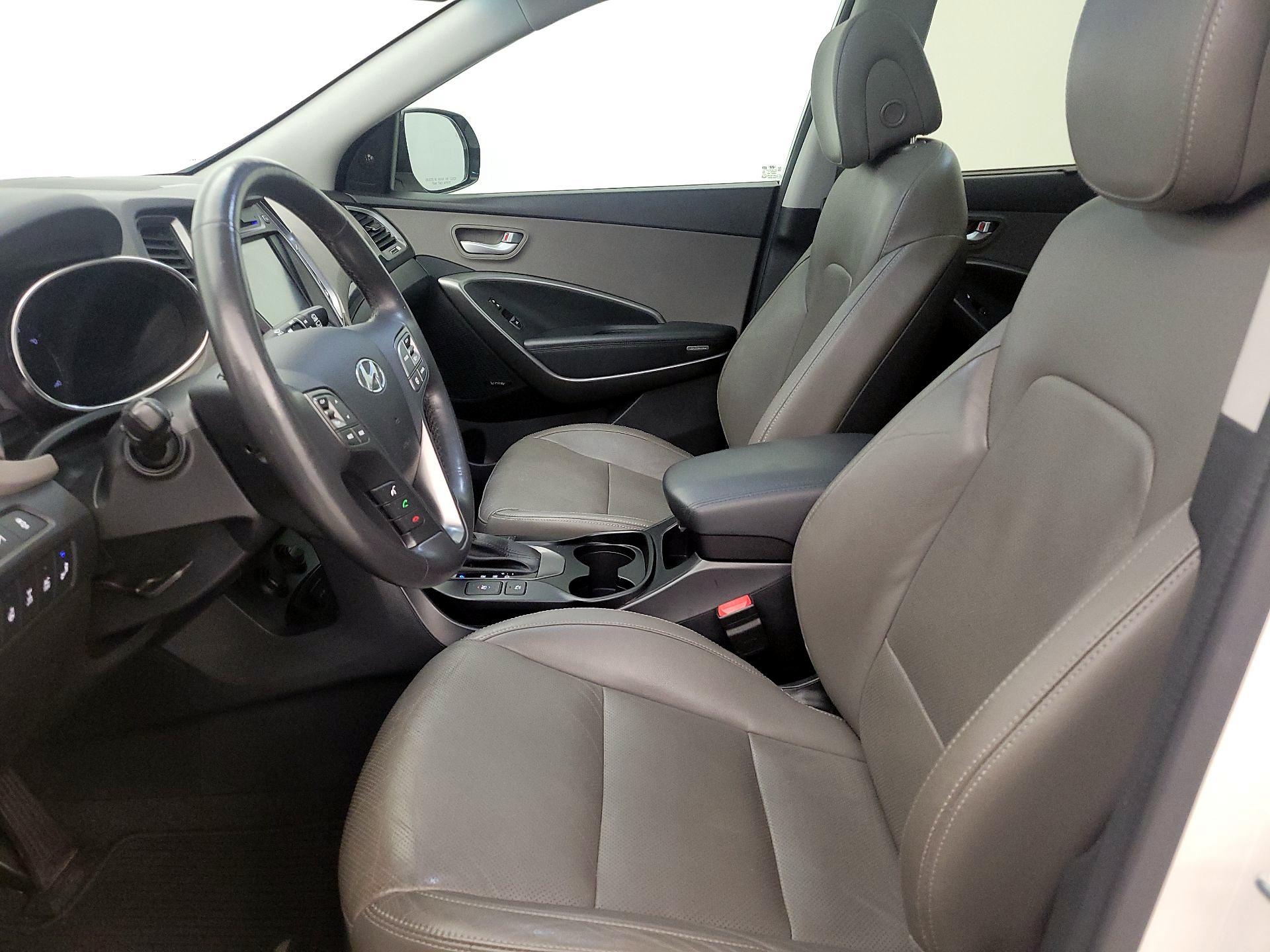 Thumbnail: 2015 Hyundai Santa Fe - 11