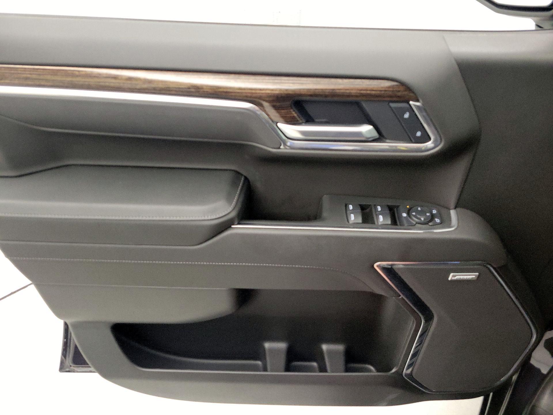 Thumbnail: 2025 GMC Sierra 1500 - 12