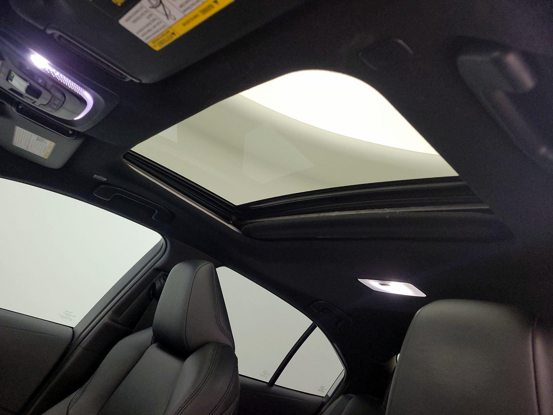 Thumbnail: 2024 Toyota Corolla - 19