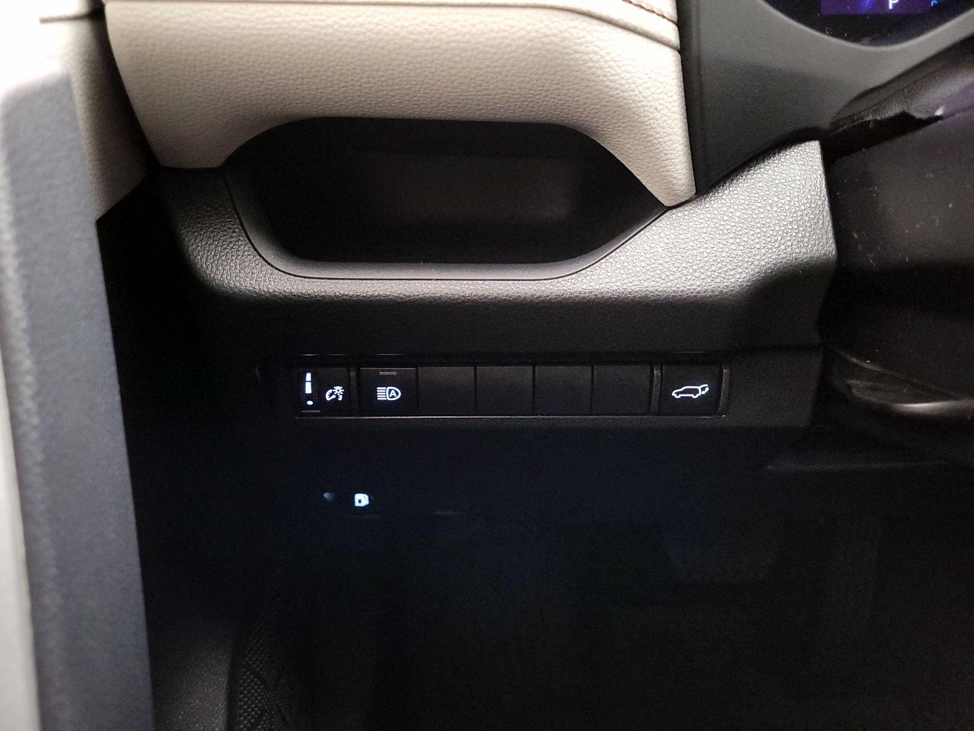 Thumbnail: 2023 Toyota RAV4 - 13