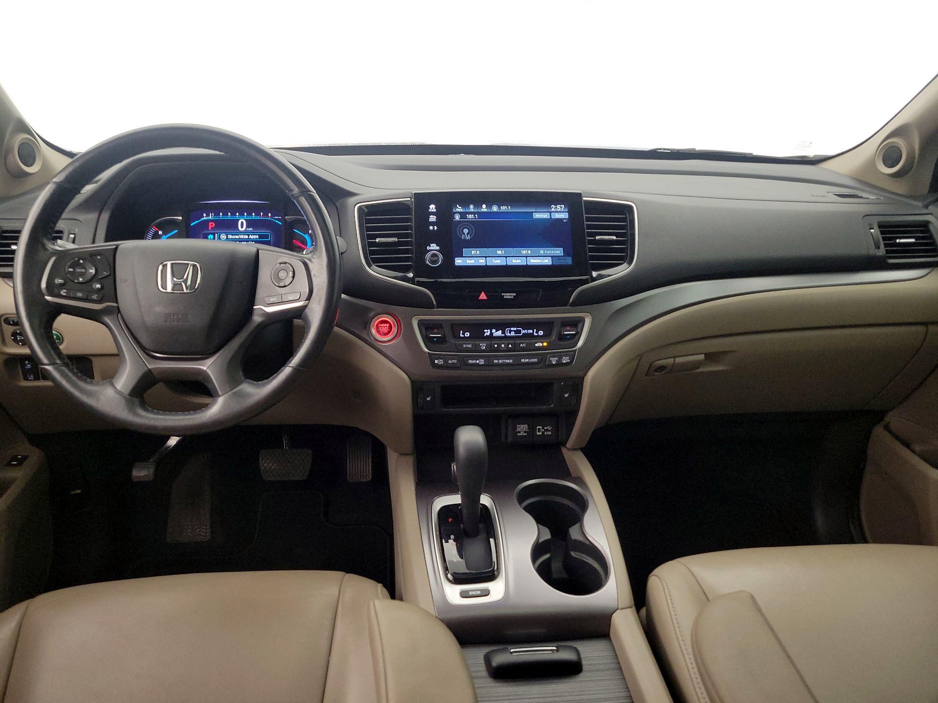 Thumbnail: 2019 Honda Pilot - 9