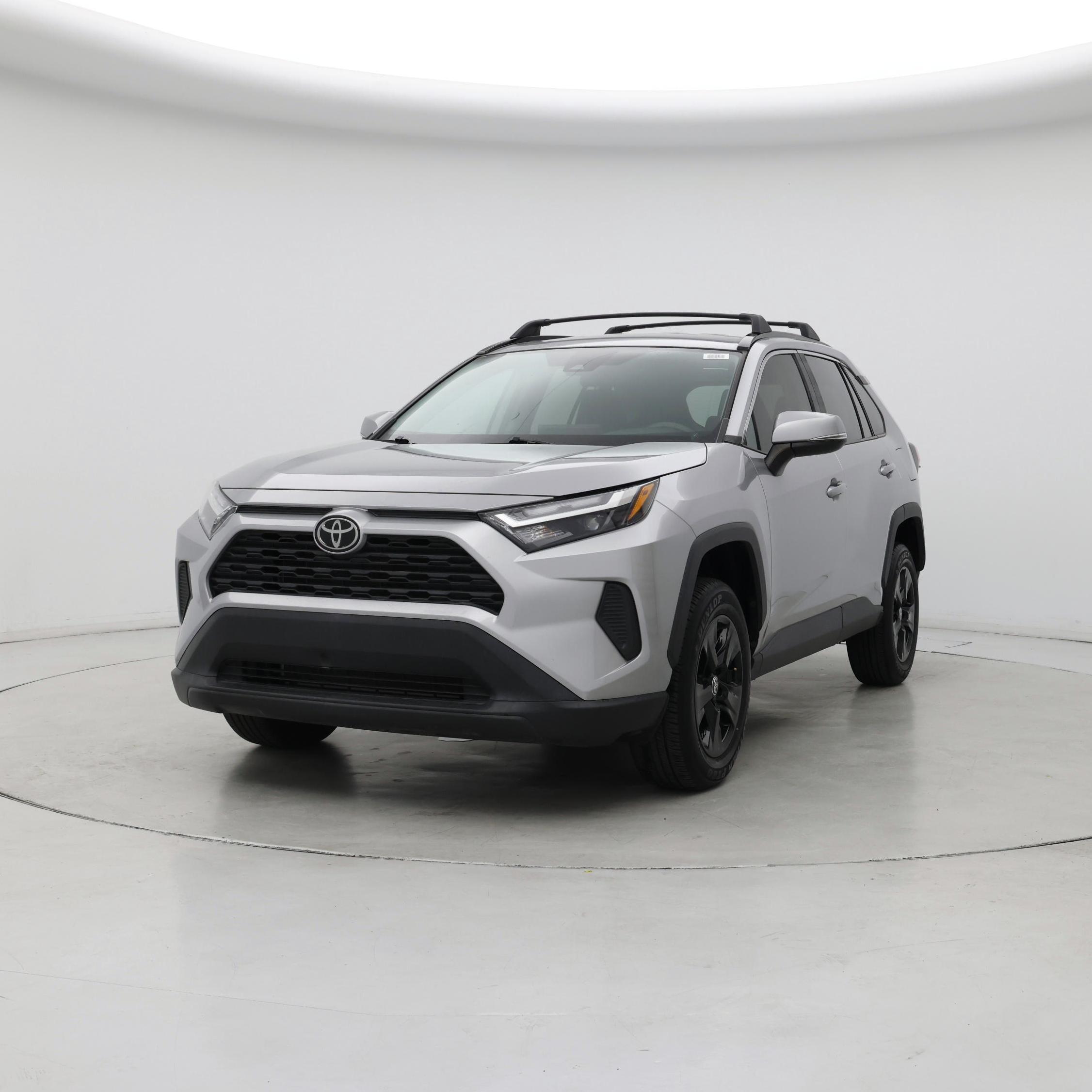 Thumbnail: 2022 Toyota RAV4 - 4
