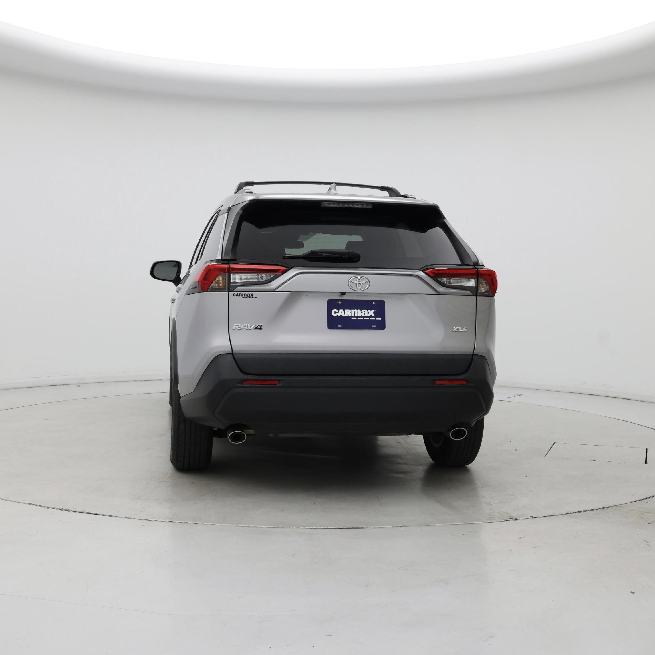 Thumbnail: 2022 Toyota RAV4 - 6