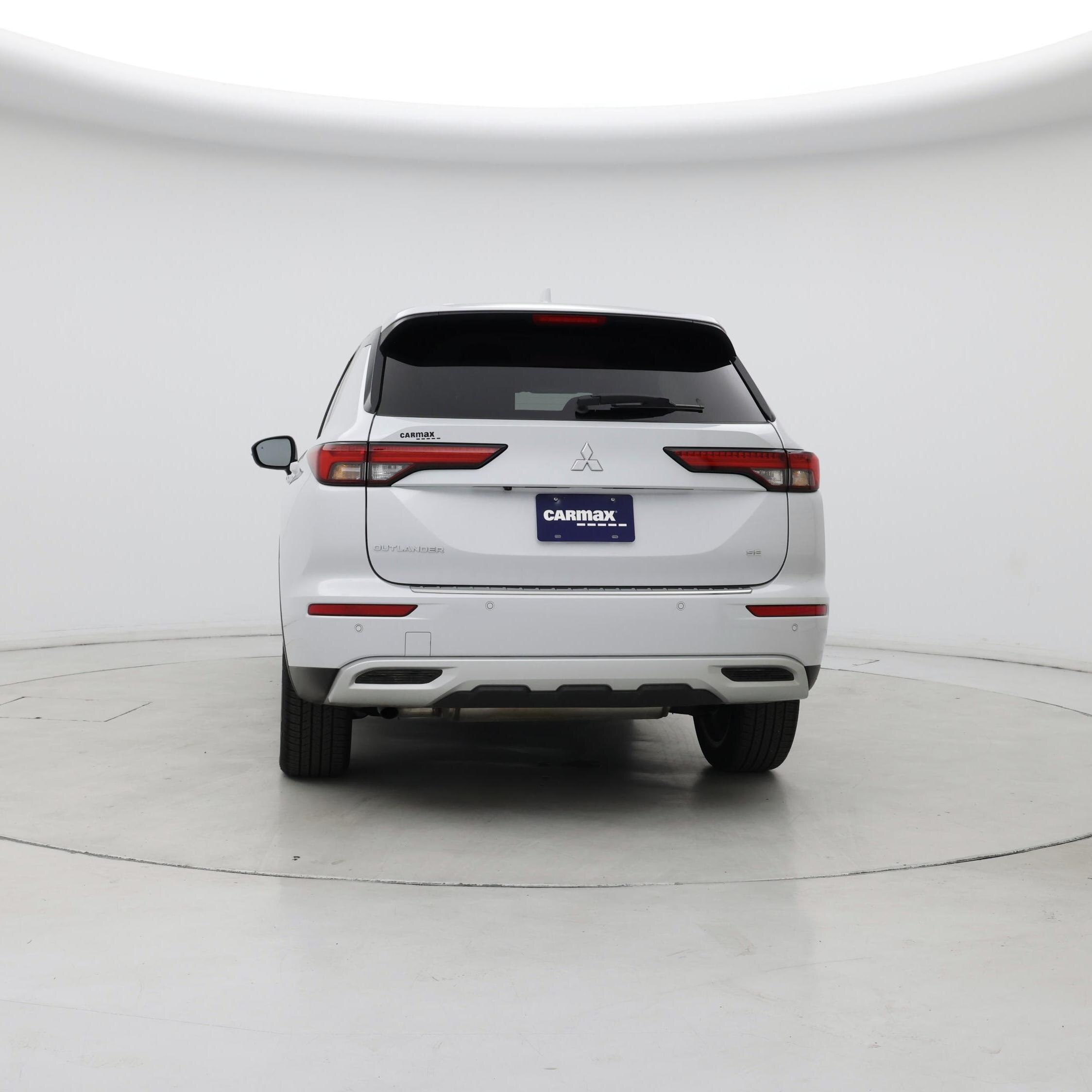 Thumbnail: 2024 Mitsubishi Outlander - 6