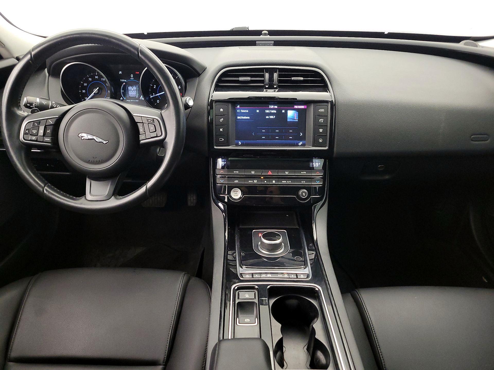Thumbnail: 2018 Jaguar XE - 9