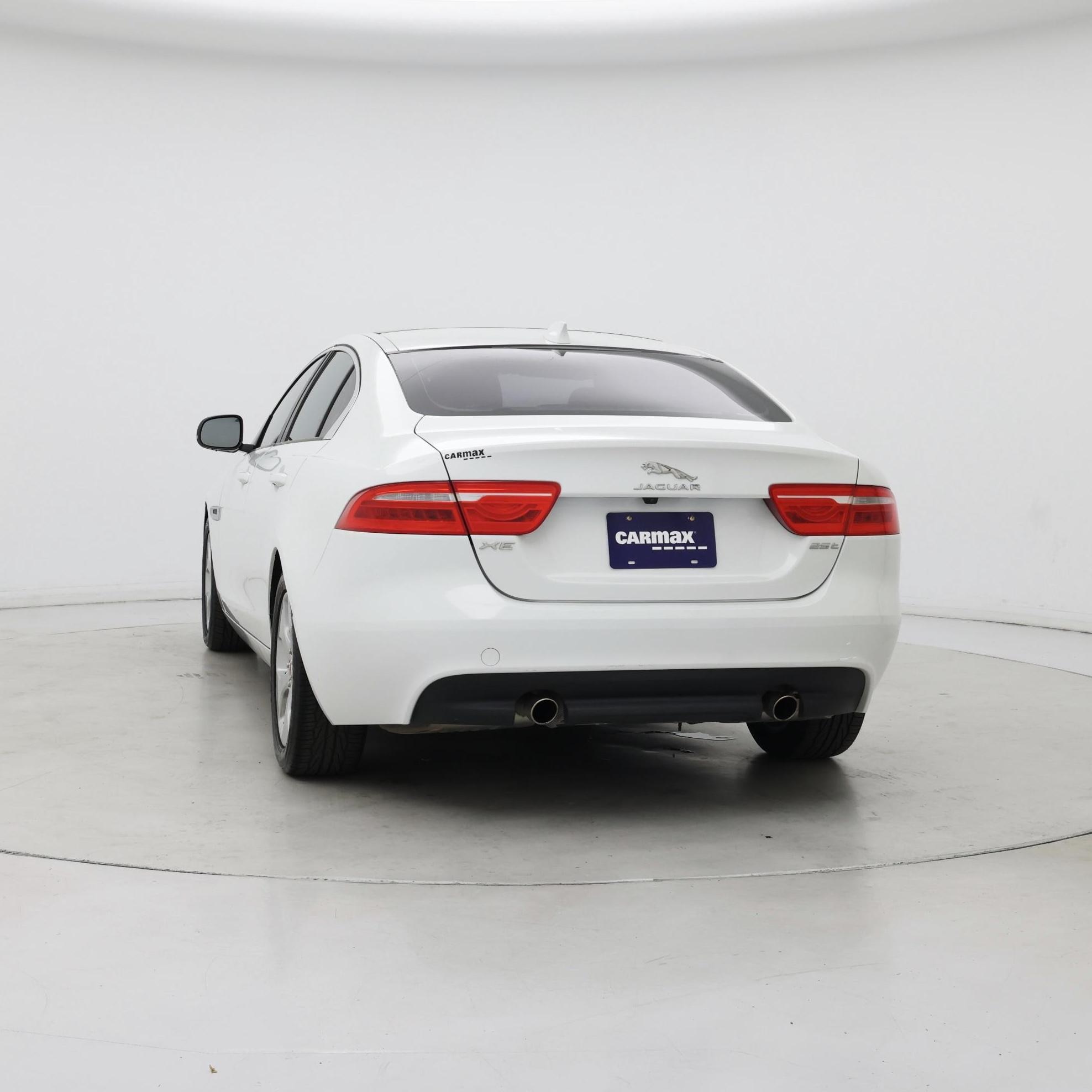 Thumbnail: 2018 Jaguar XE - 6
