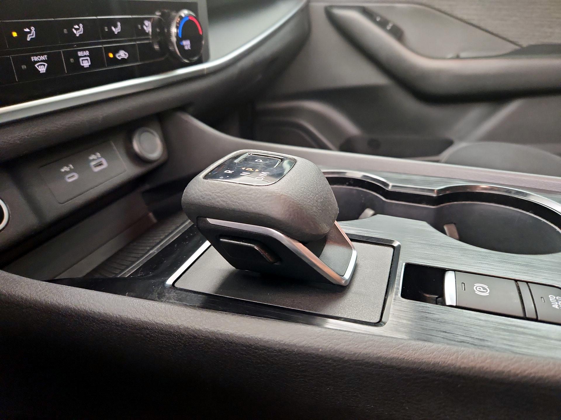 Thumbnail: 2023 Nissan Rogue - 17